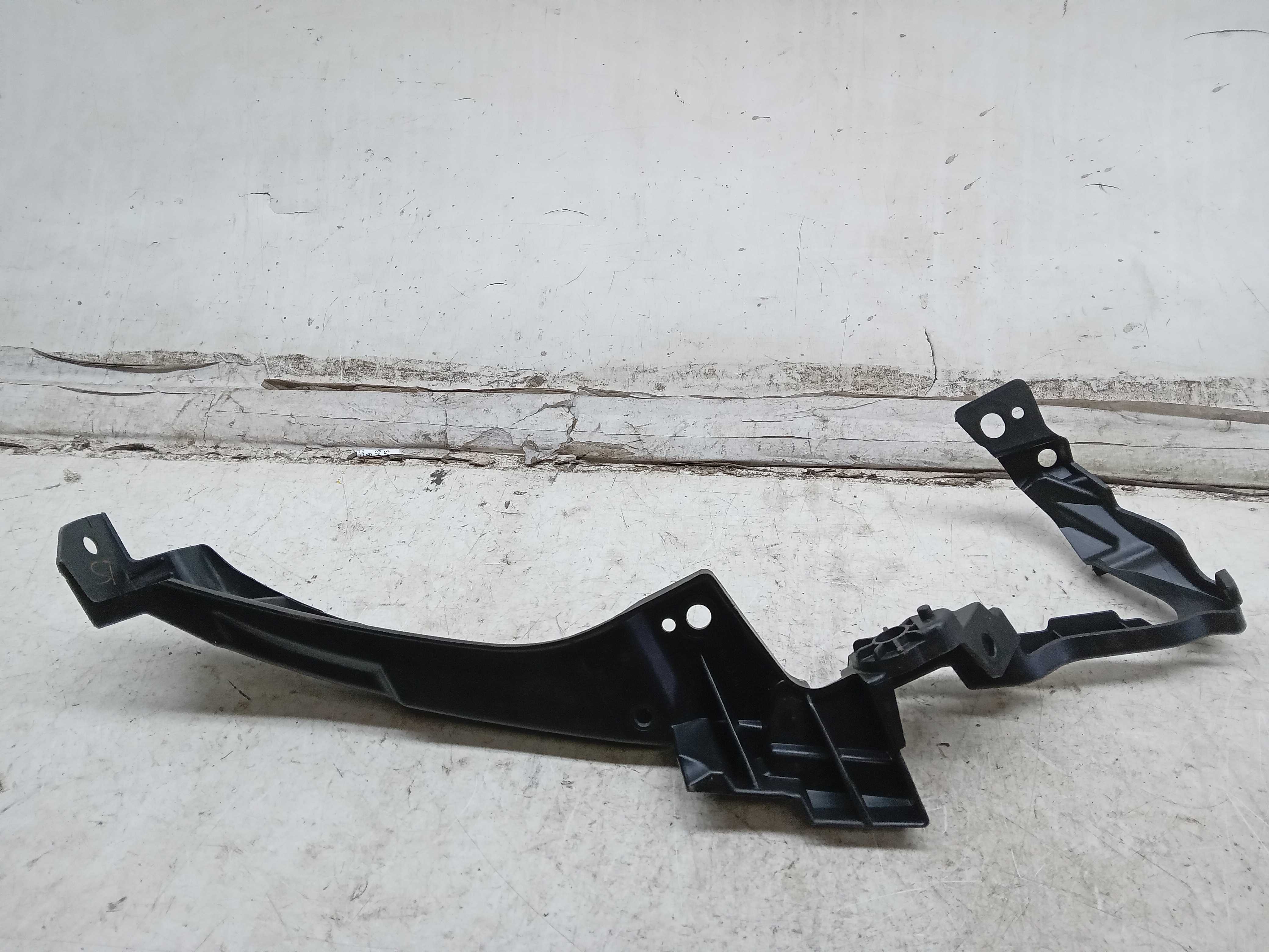 SUPORTE GUIA FAROL HONDA HRV 2018 2