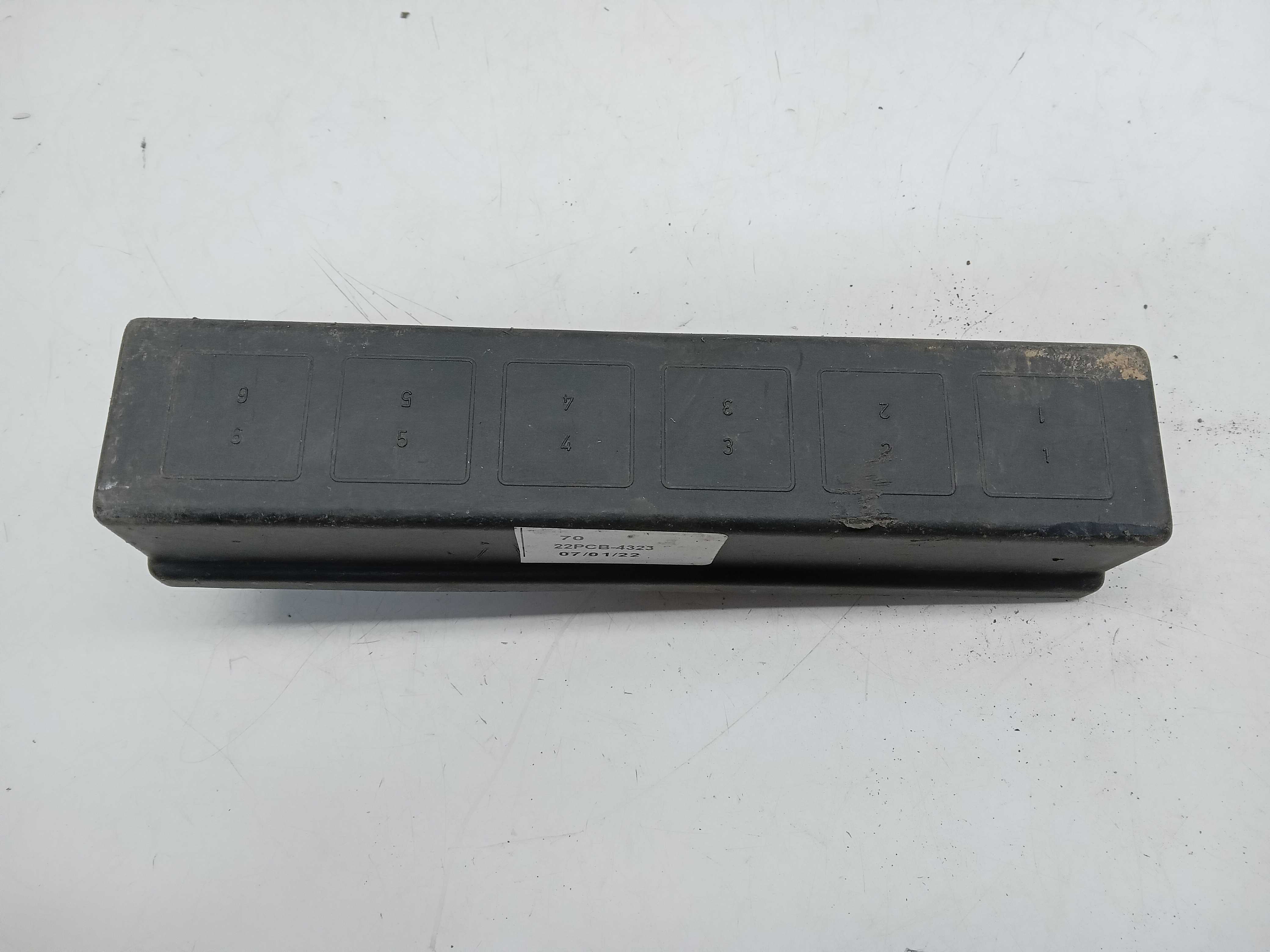 CAIXA FUSIVEL AR CONDICIONADO GM VECTRA 2