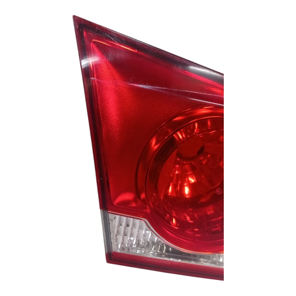 Lanterna Tampa Traseira Esquerda Gm Cruze Sedan 2012 A 2015 Esquerdo/motorista Vermelho 3