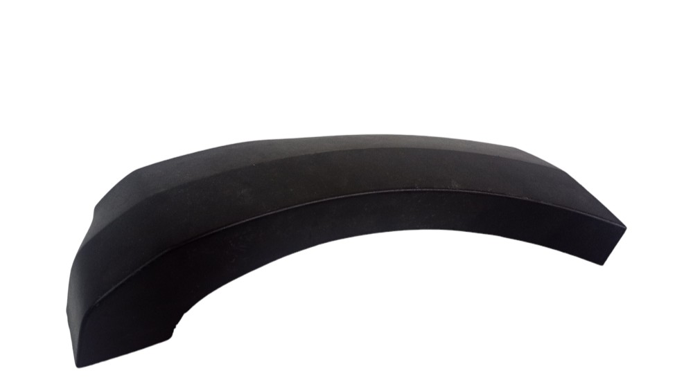 Moldura Parachoque Traseiro Direito Saveiro Cross G6 14 A 16 1