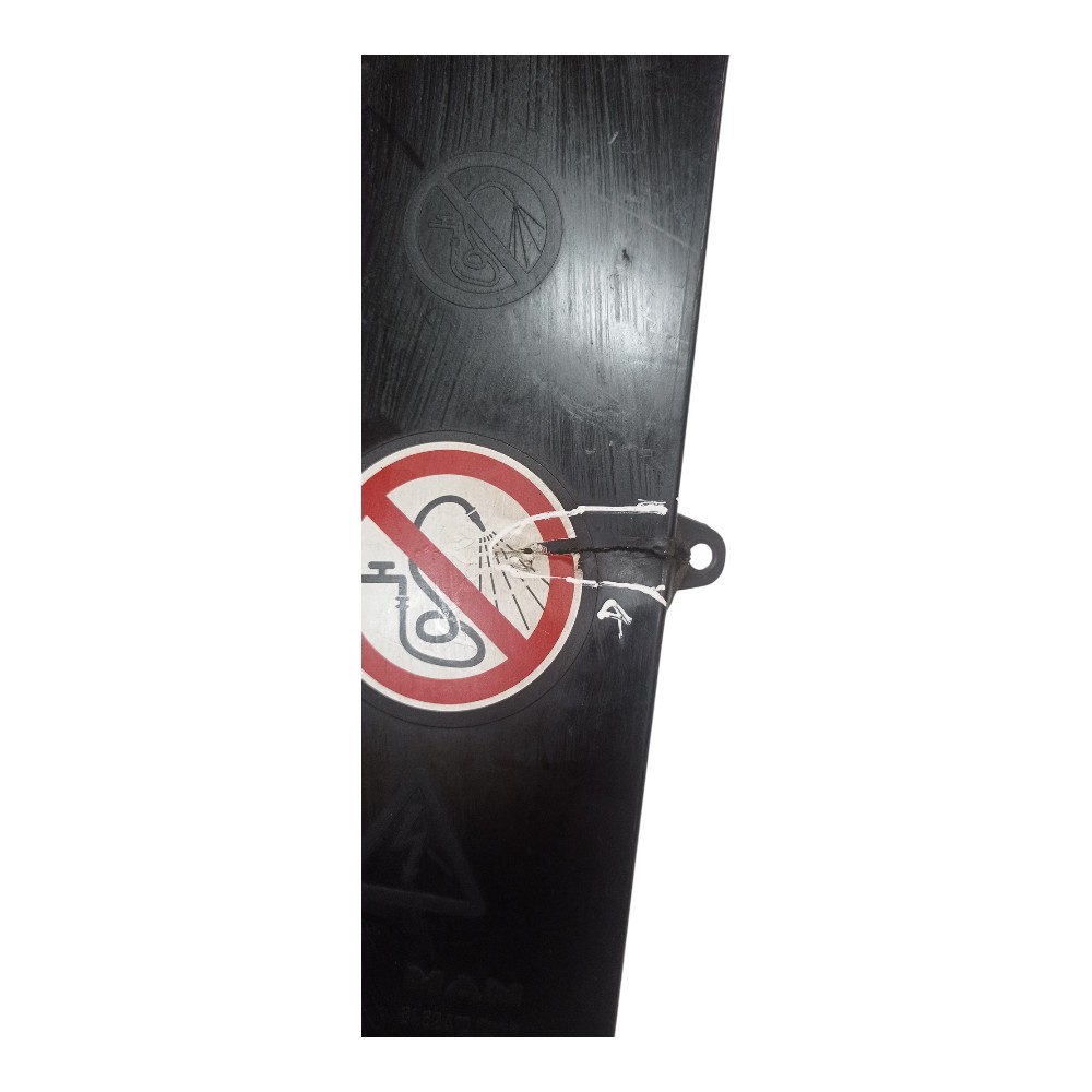 Tampa Caixa Fusiveis Man 81624100077 Com Detalhe 3