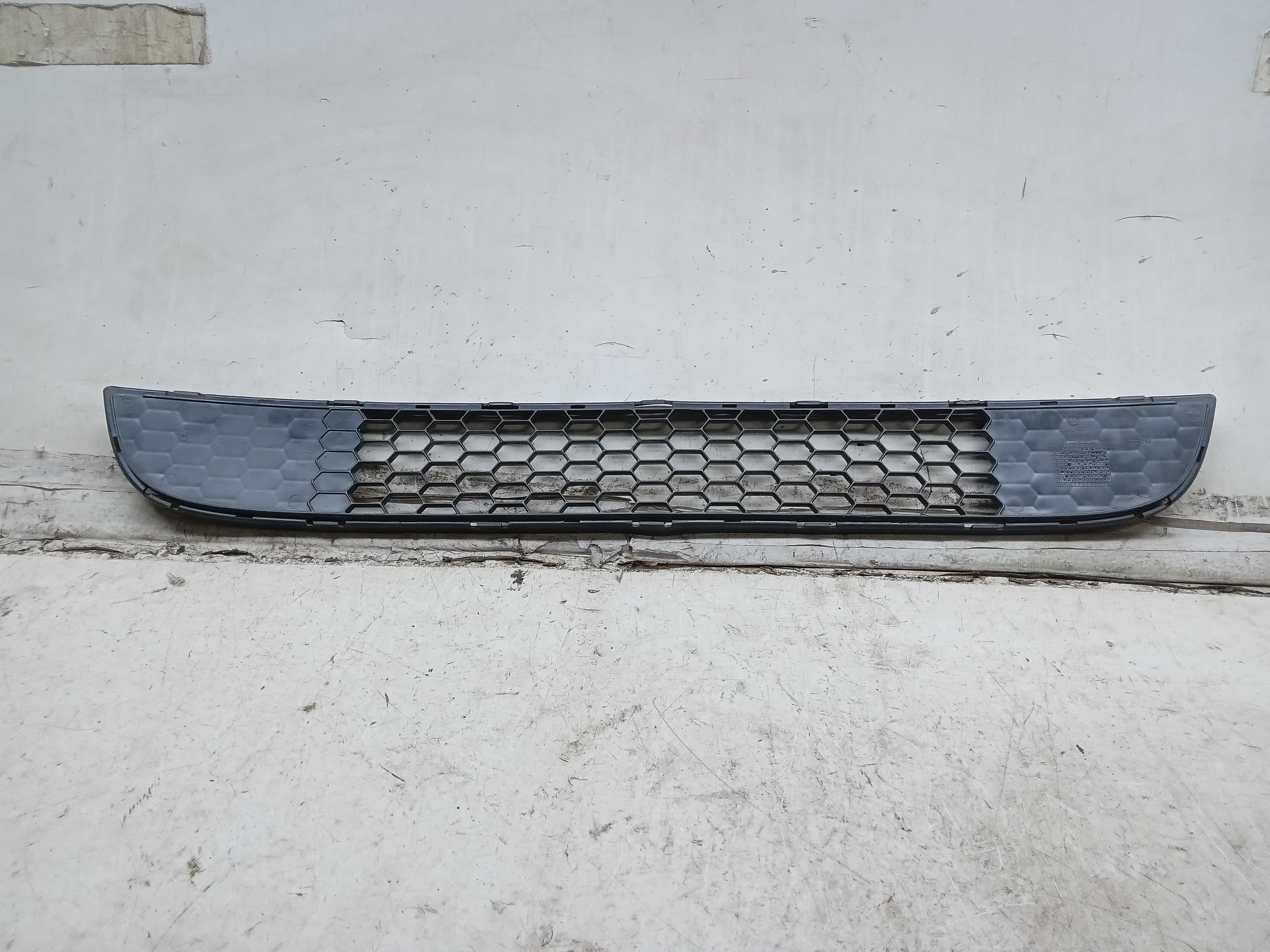 GRADE DIANTEIRA INFERIOR FIAT UNO 2017 2