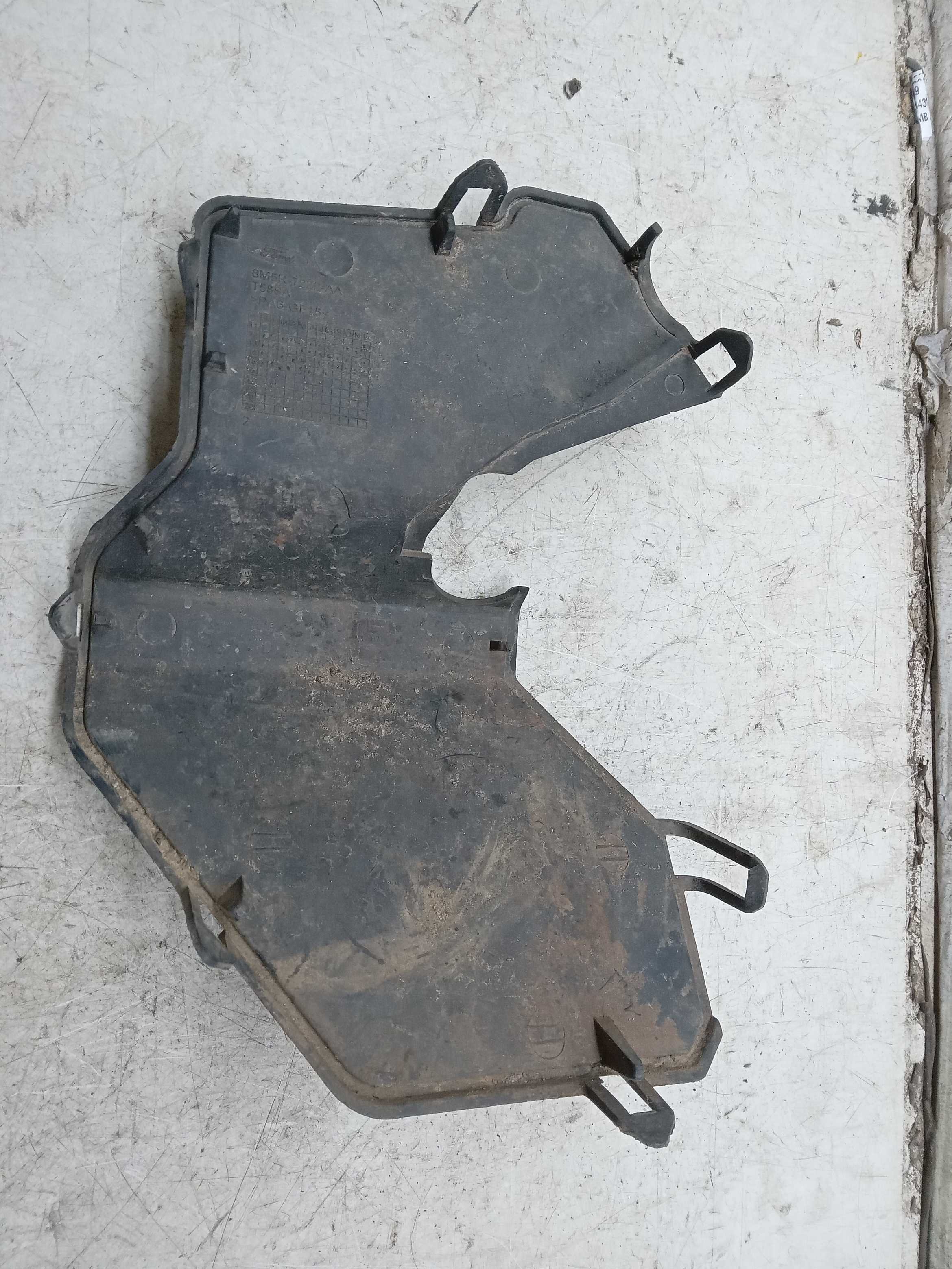 MOLDURA TAMPA CAIXA CAMBIO FORD FIESTA 2013 a 2020 2