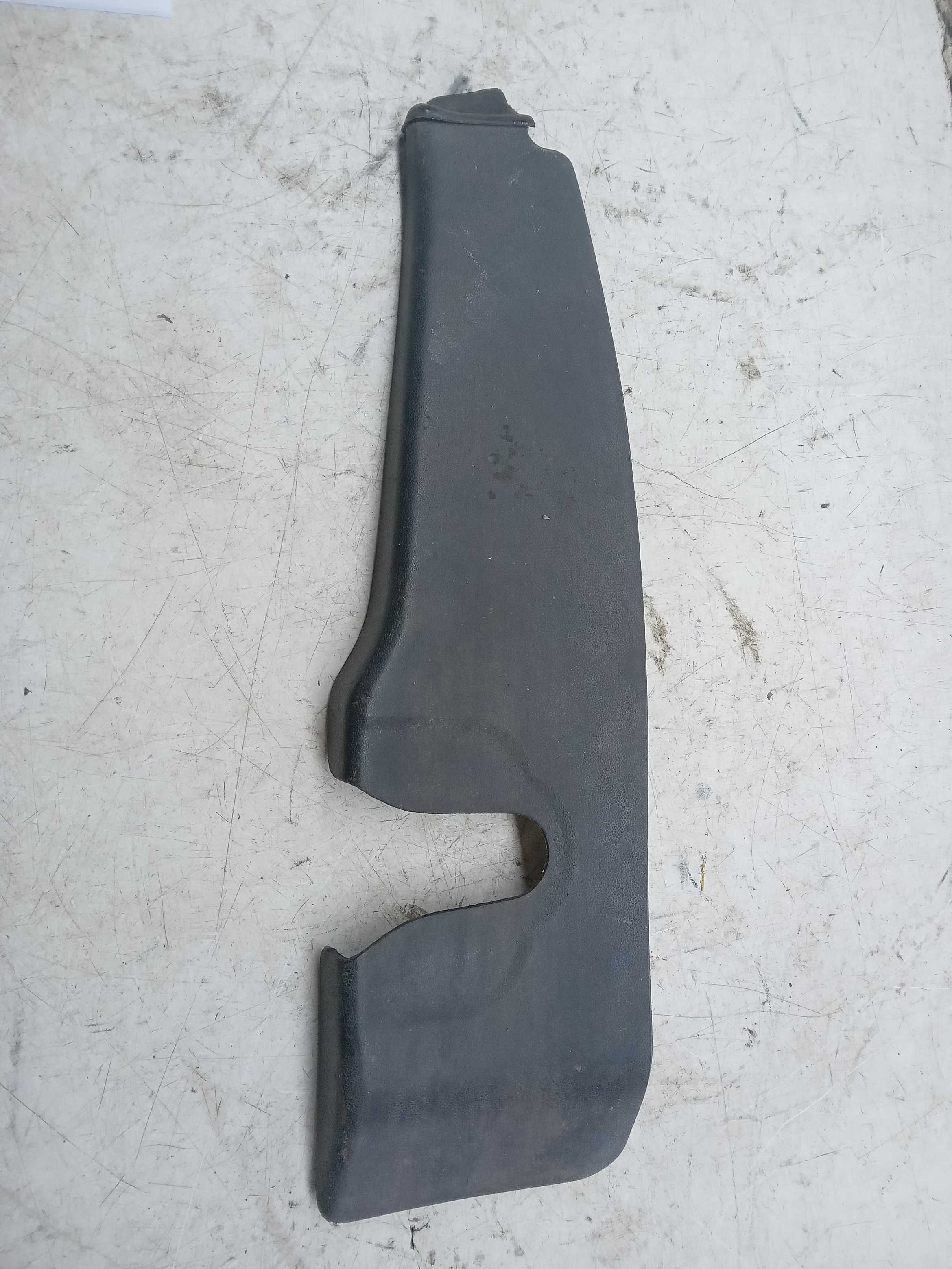 ACABAMENTO MOLDURA TRAVA PORTA LD GM OMEGA 1997 2