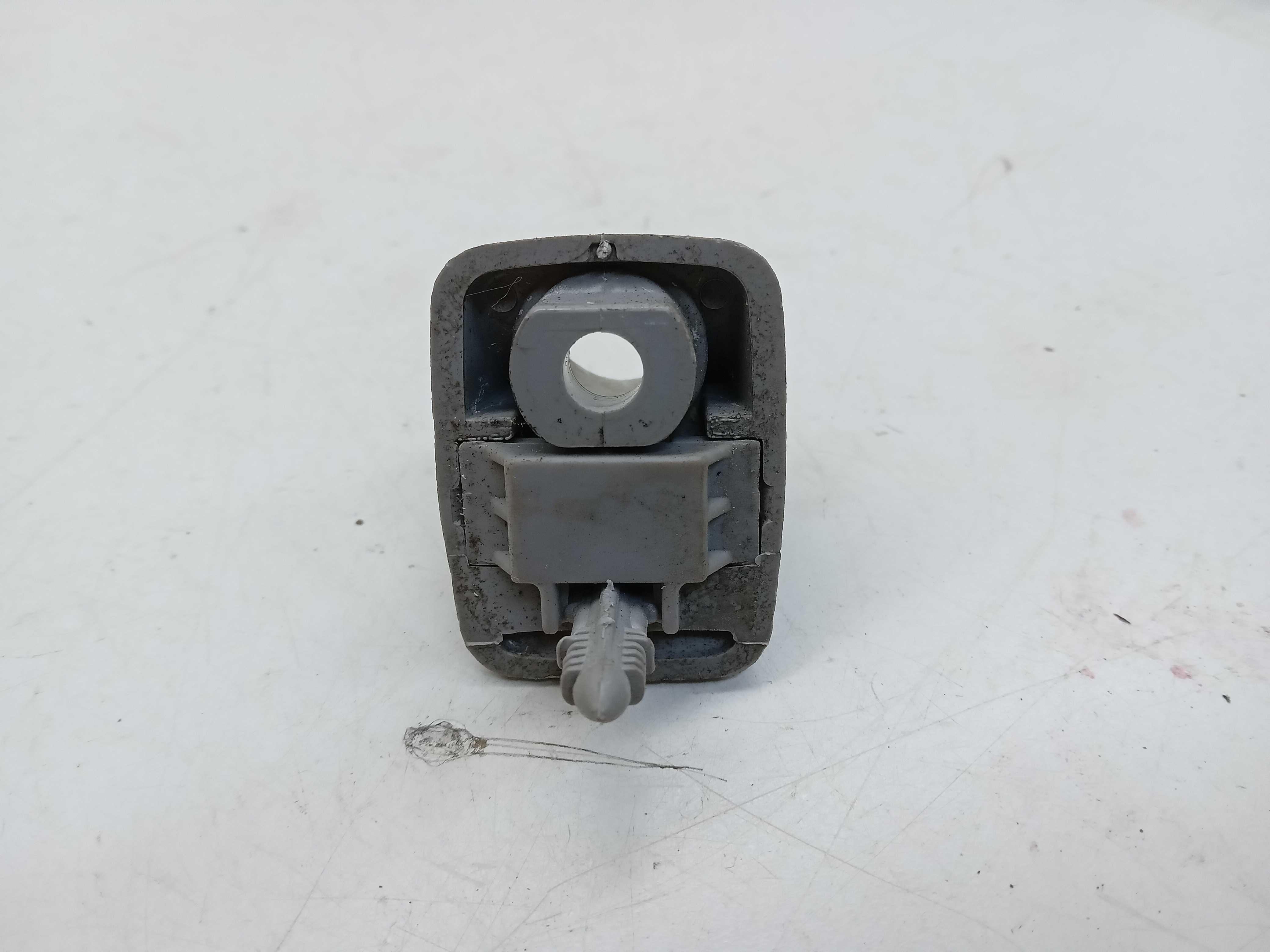 SUPORTE PRESILHA QUEBRA SOL HYUNDAI HB20 2014 2