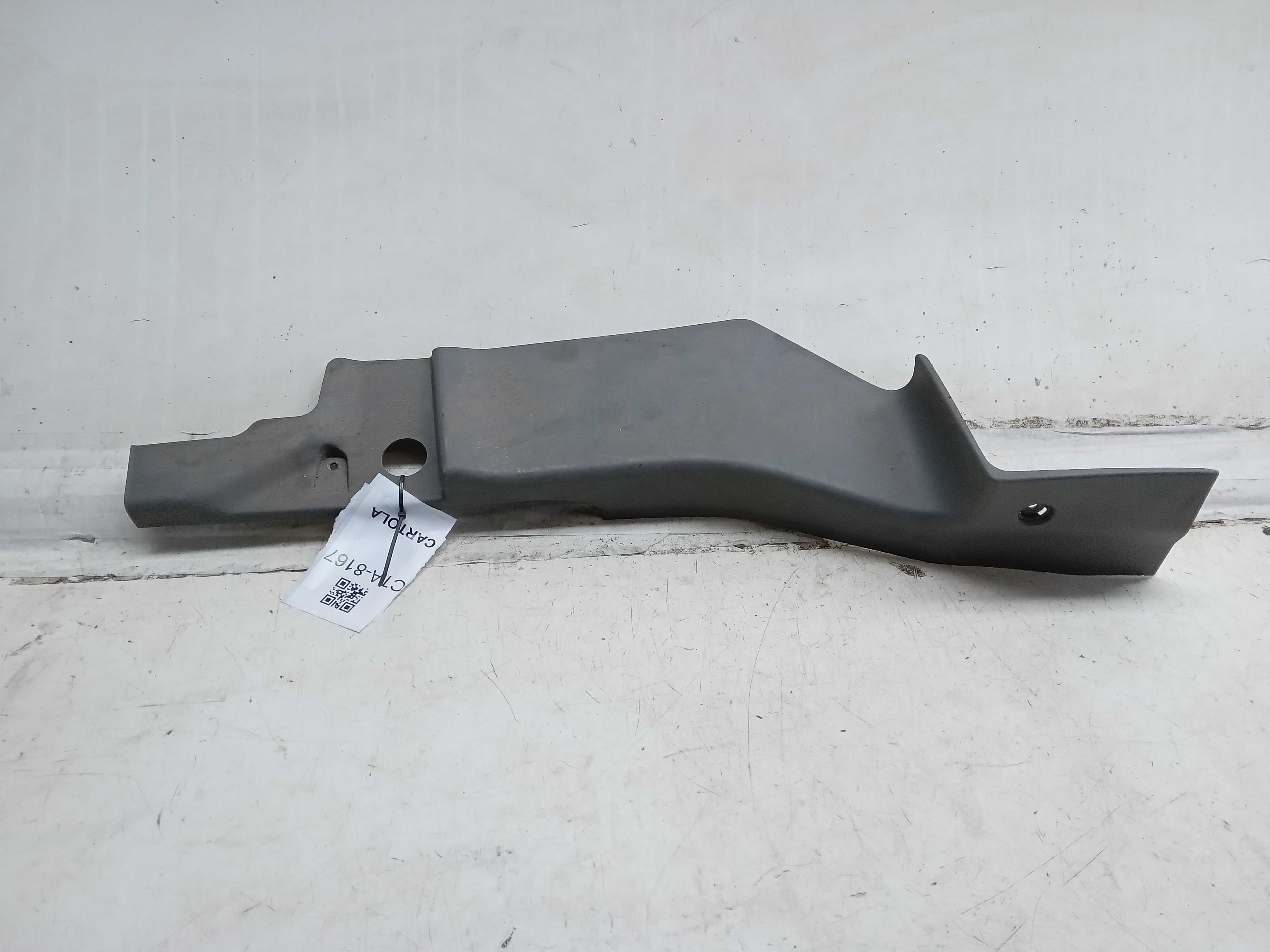 ACABAMENTO SOLEIRA PORTA TRASEIRA LE FIAT GRAND SIENA 2012