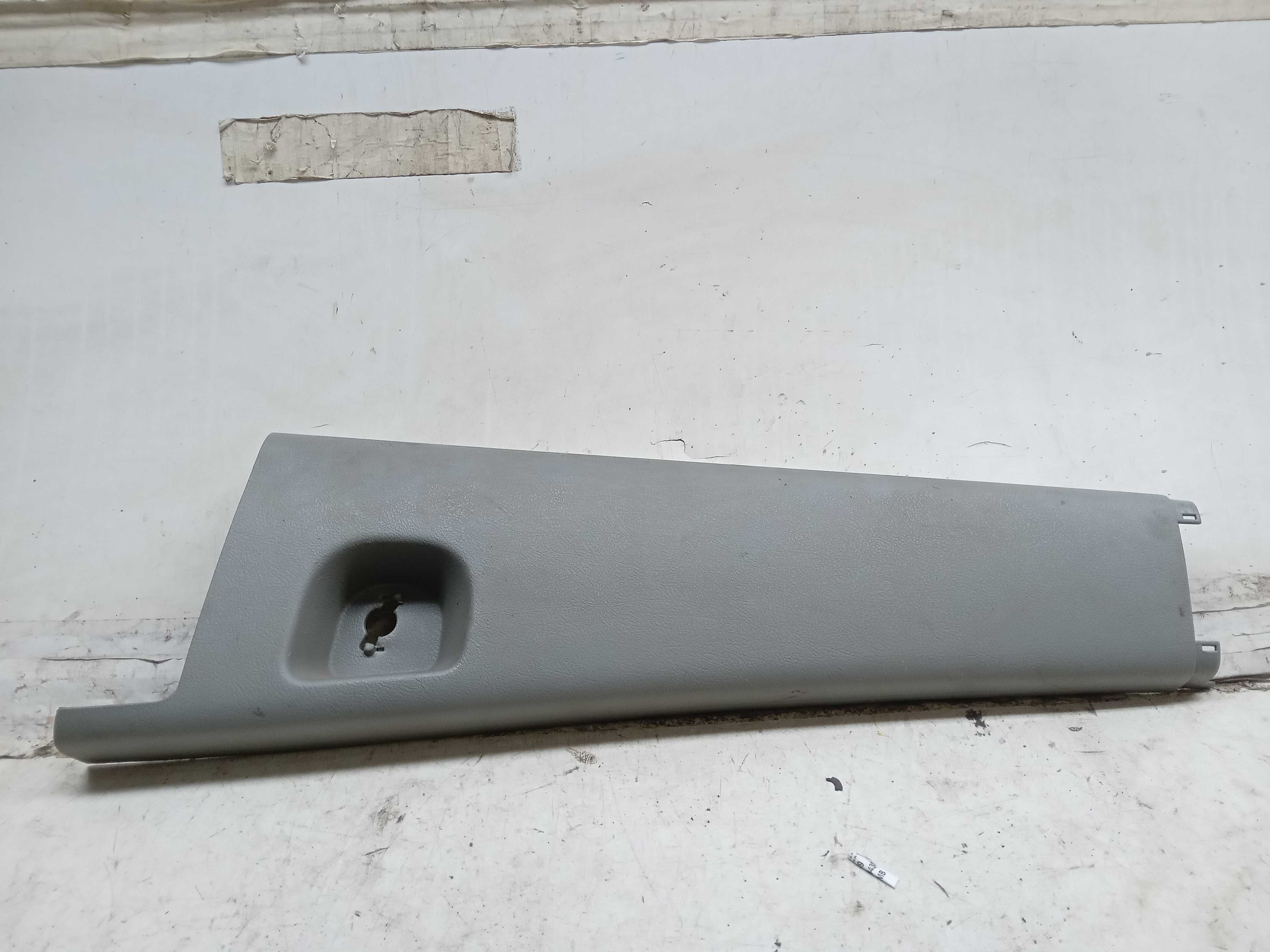 SUPORTE TAMPAO BAGAGITO LE RENAULT MASTER 2022 1