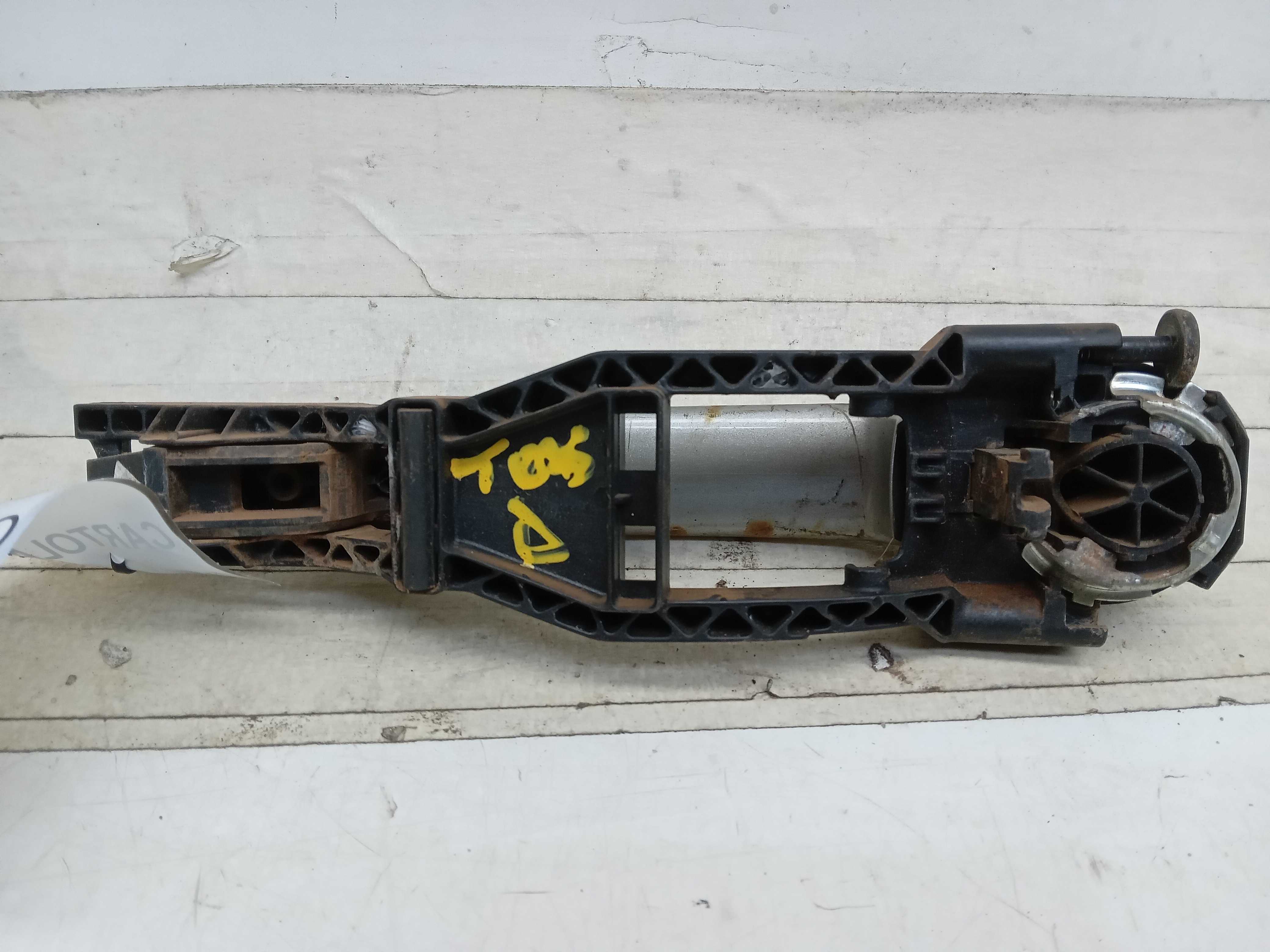 MAÇANETA EXTERNA TRASEIRA LD VW VOYAGE 2015 2