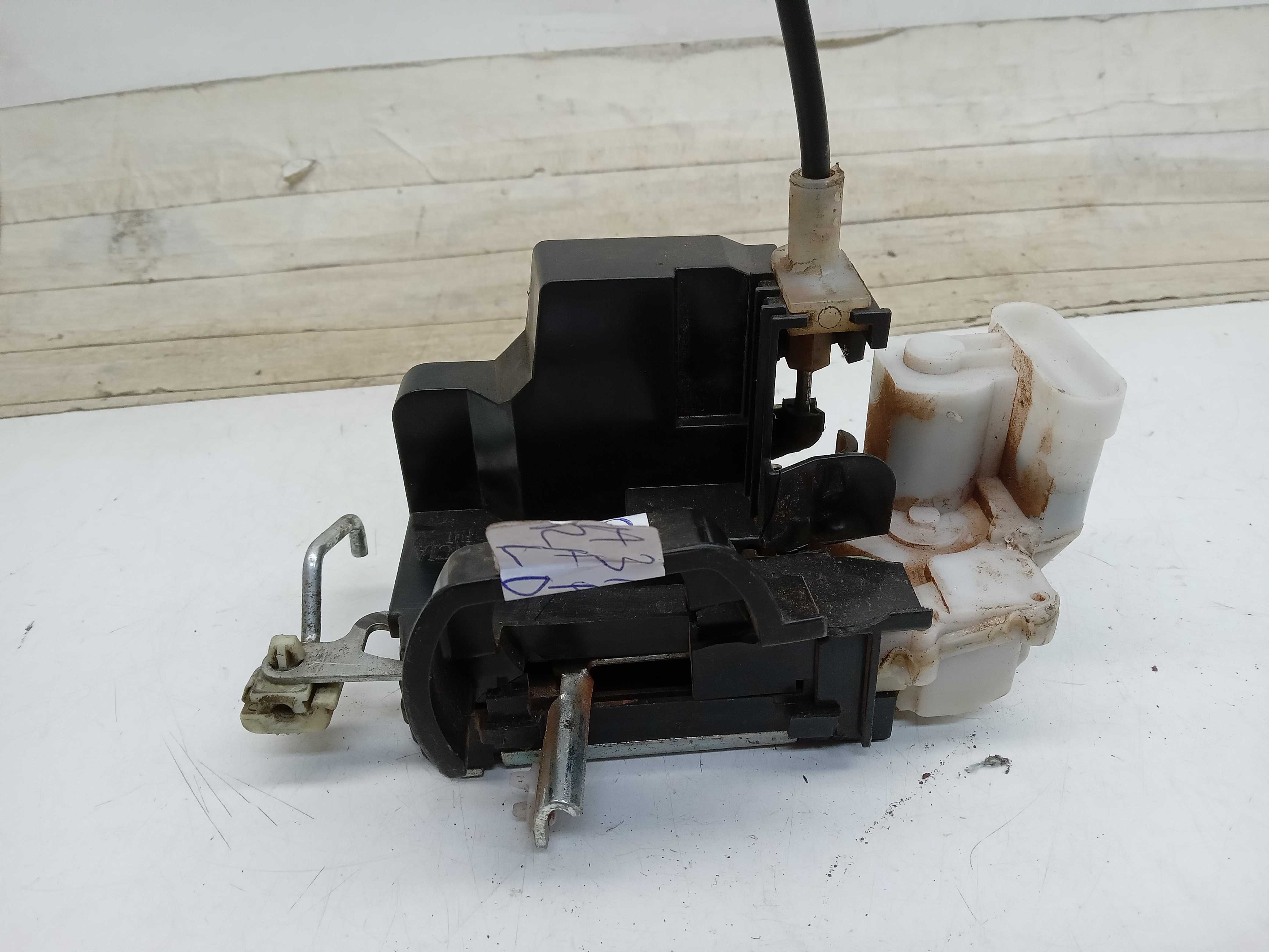 FECHADURA PORTA DIANTEIRA LD FIAT SIENA 2011 1