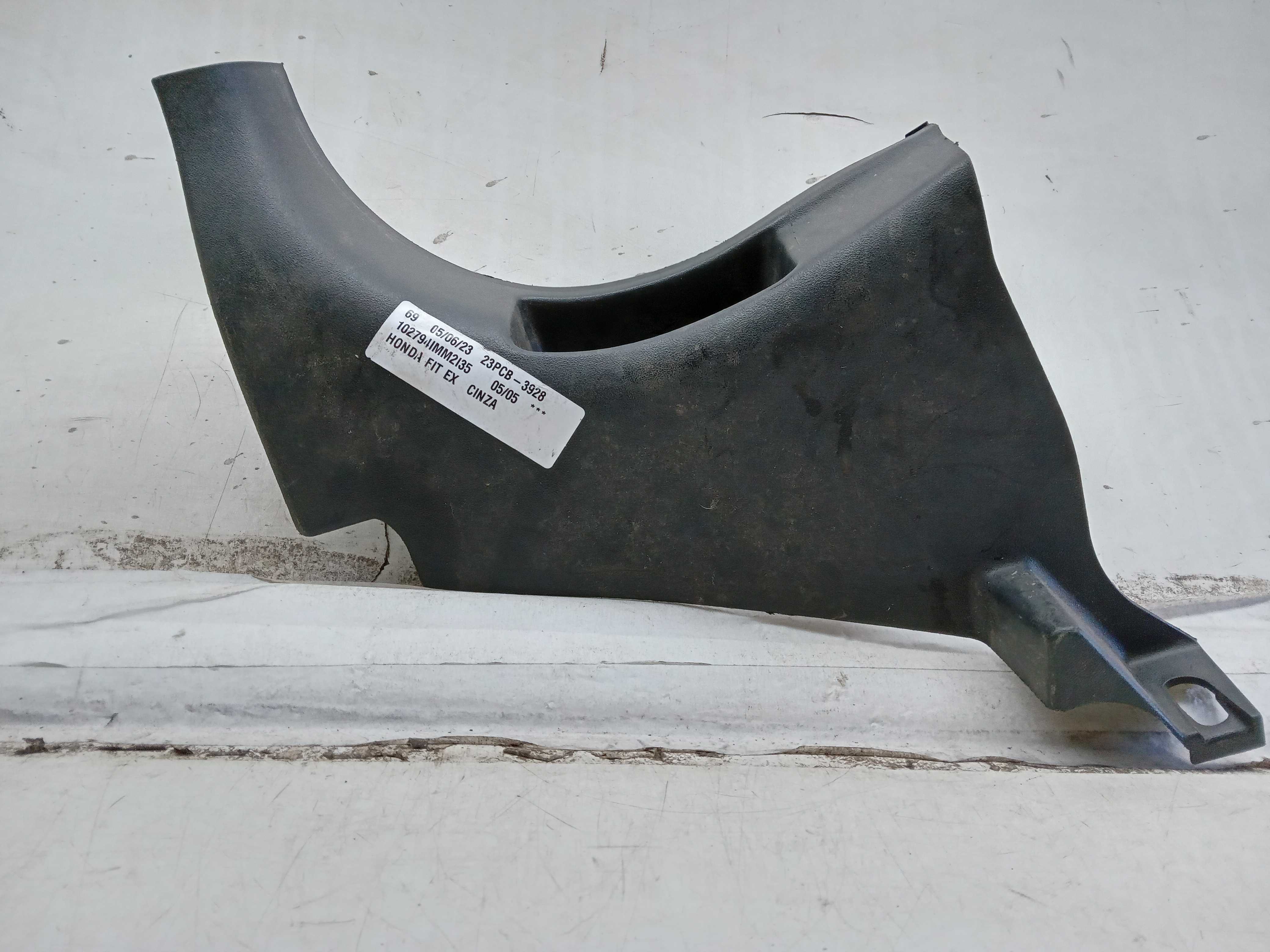 MOLDURA SOLEIRA PORTA LE HONDA FIT 2005
