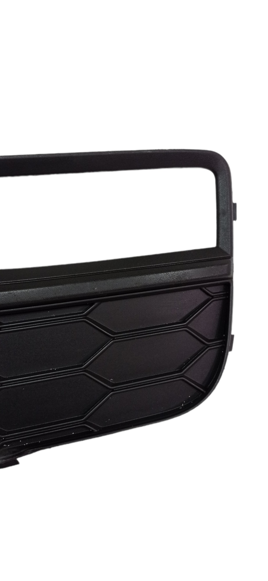 Moldura Farol Milha Esquerdo Vw Amarok 2017 A 2022 2