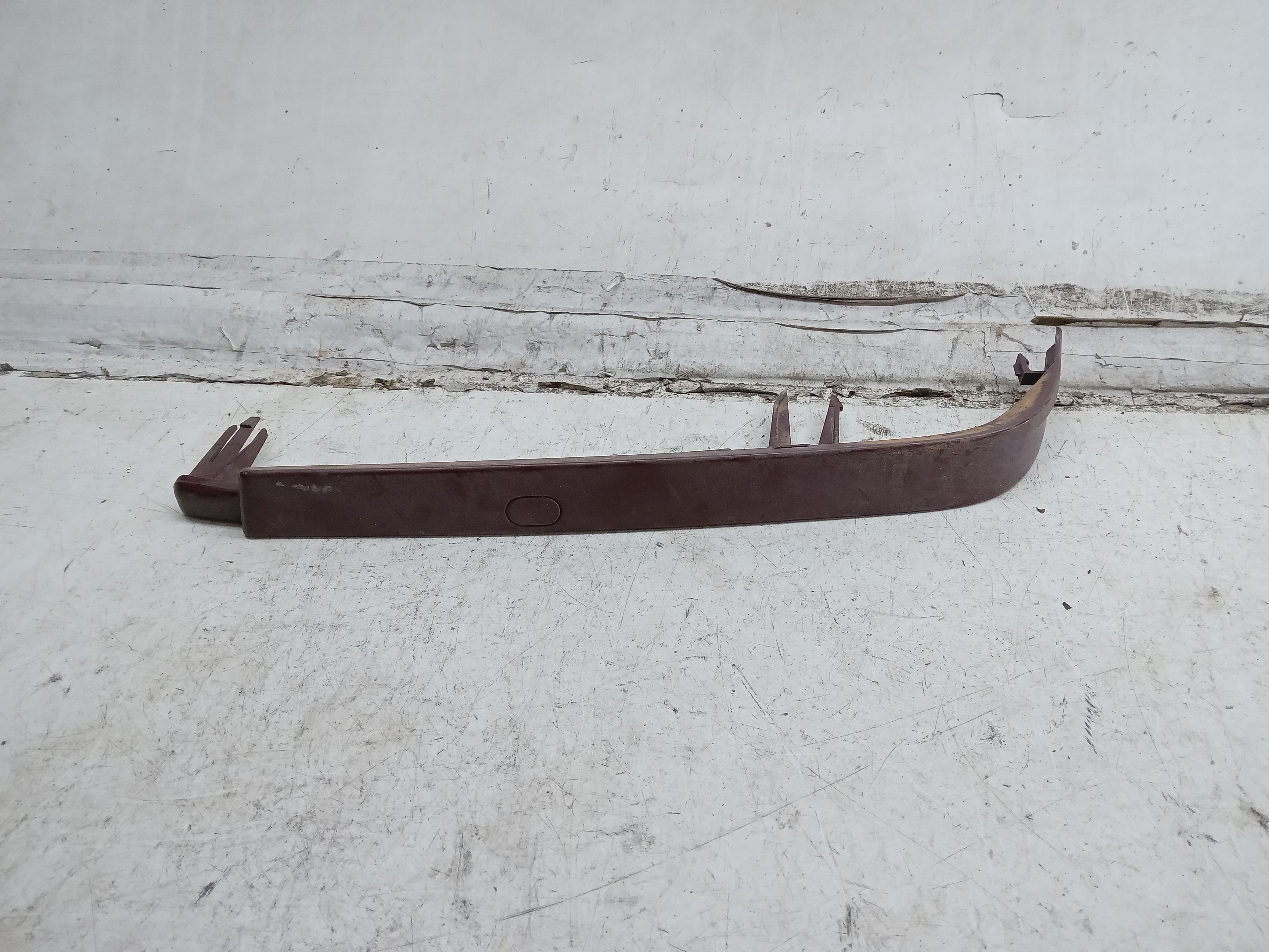 MOLDURA BIGODE FAROL VOLVO 460 GLT 1995 2