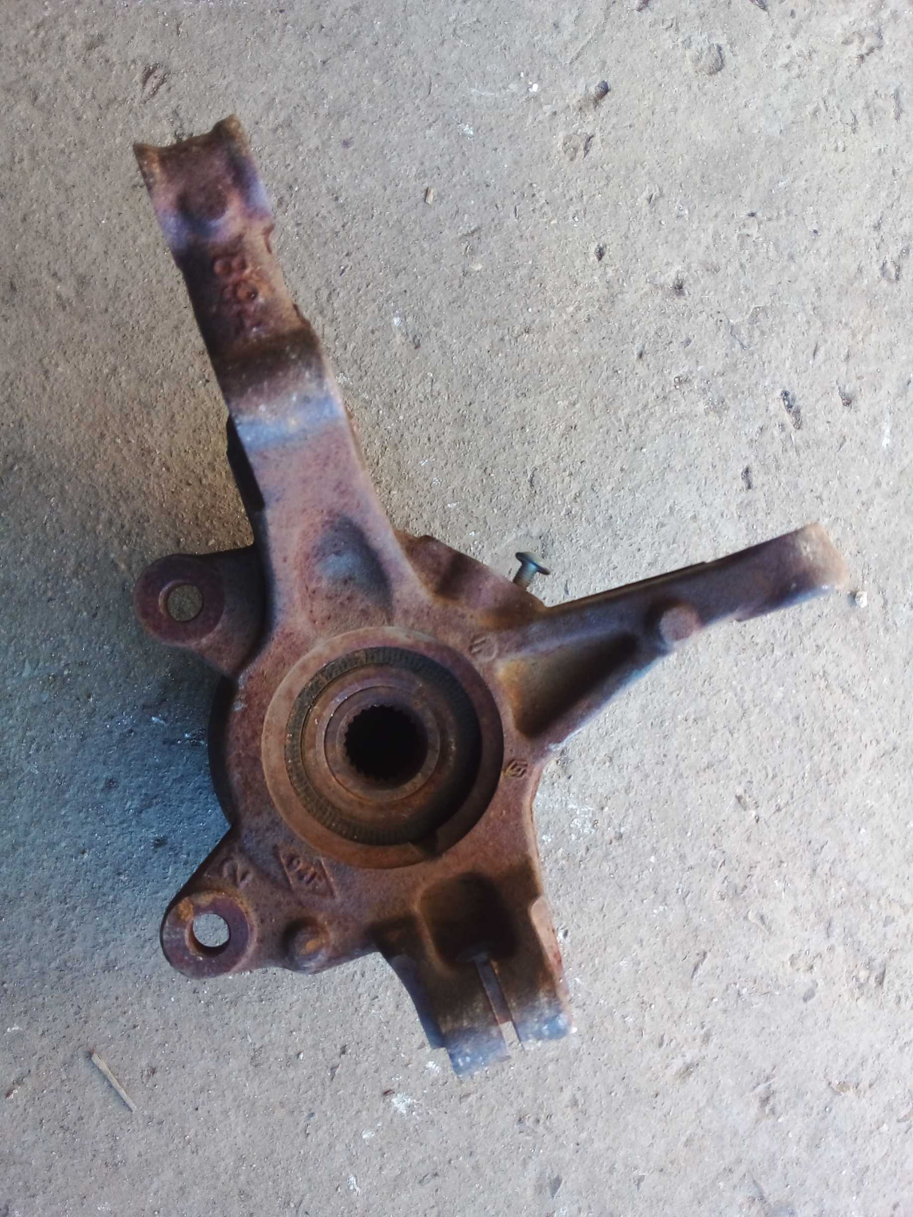 CUBO MONTANTE DIANTEIRO DIREITO RENAULT LOGAN 2018 2