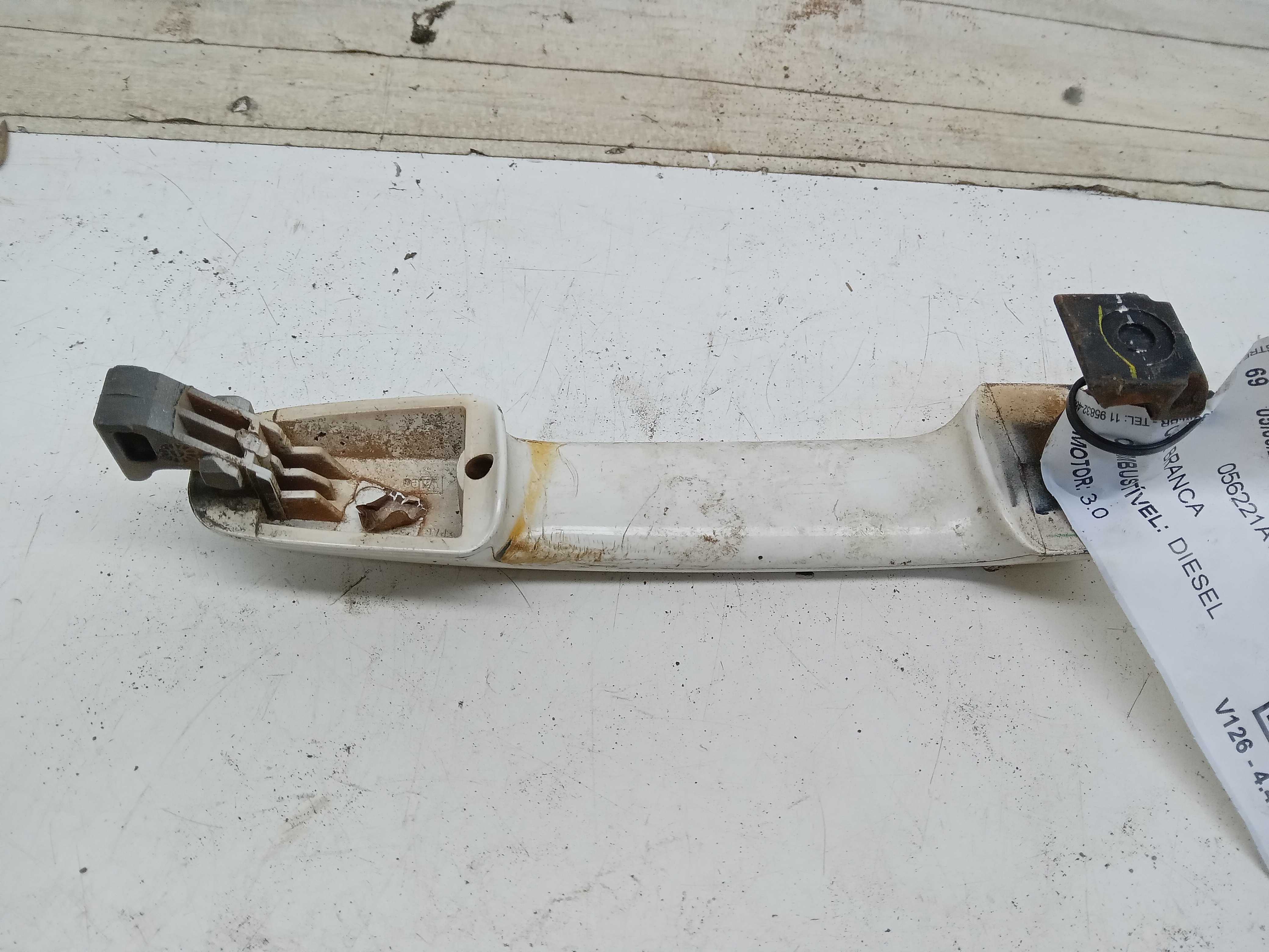 MAÇANETA EXTERNA PORTA TRASEIRA LE TOYOTA HILUX SW4 2011 2