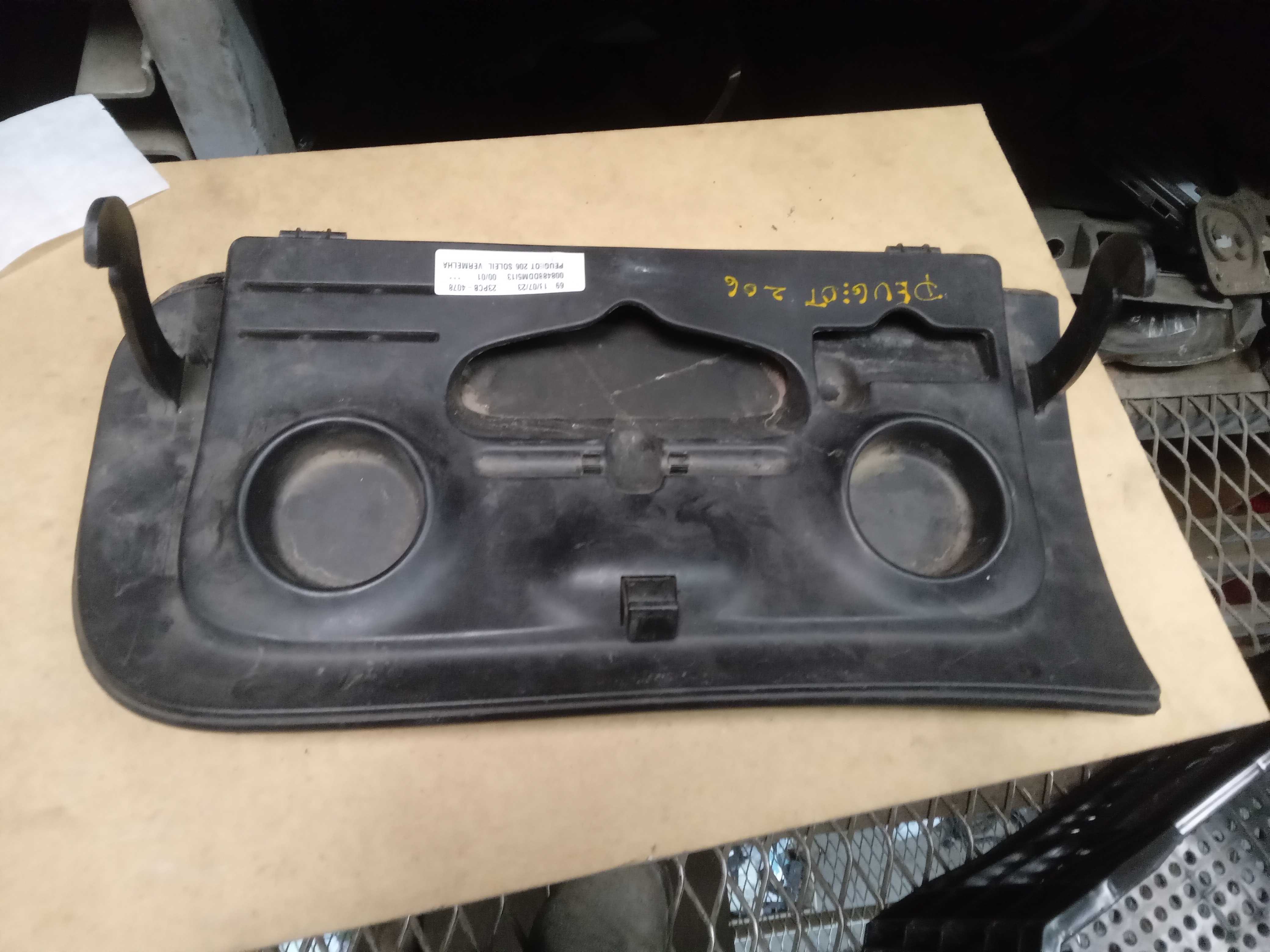 TAMPA PORTA LUVAS PEUGEOT 206 2000 1