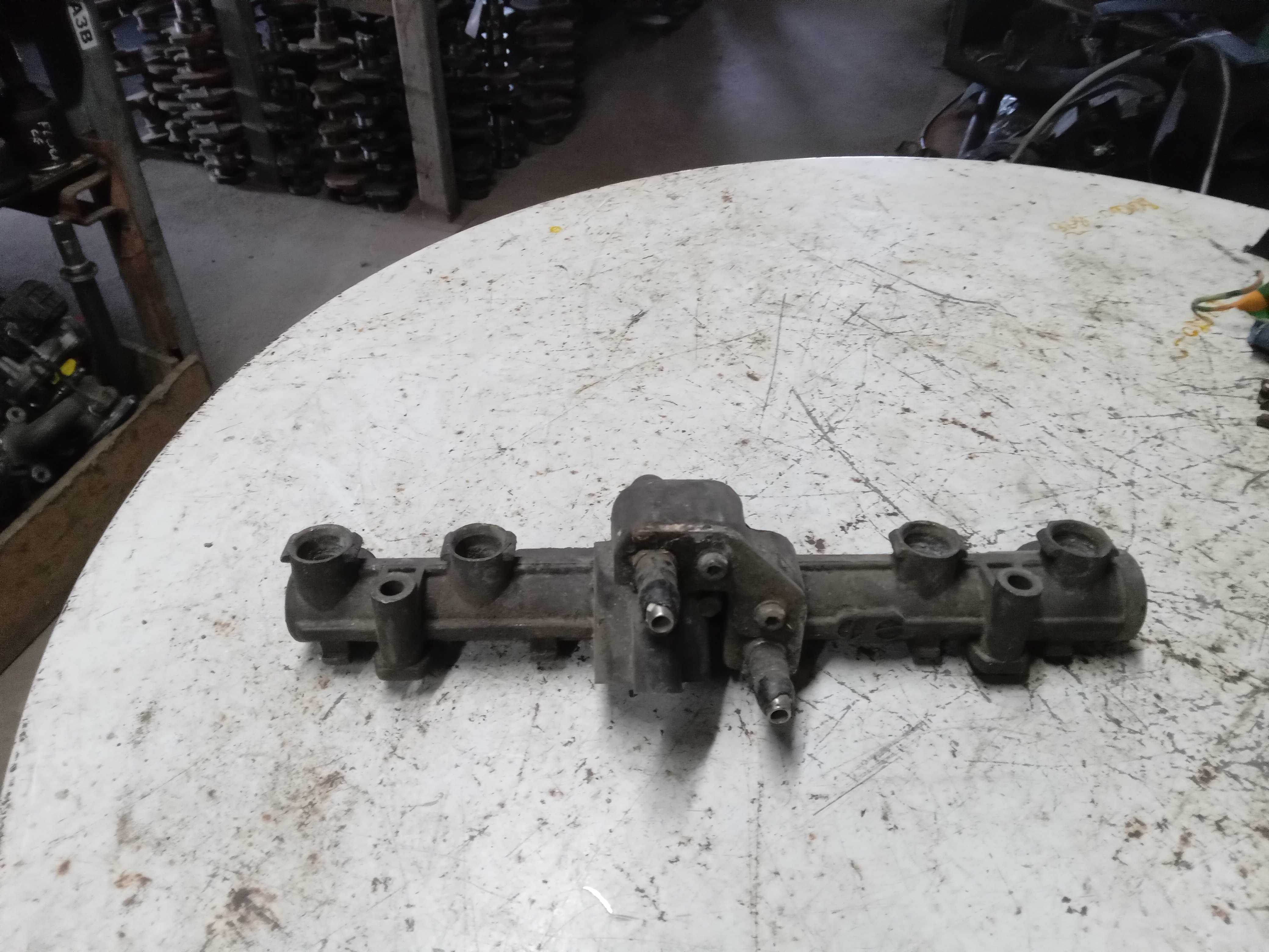 FLAUTA BICO INJEÇÃO FIAT PALIO OU UNO 1996 1
