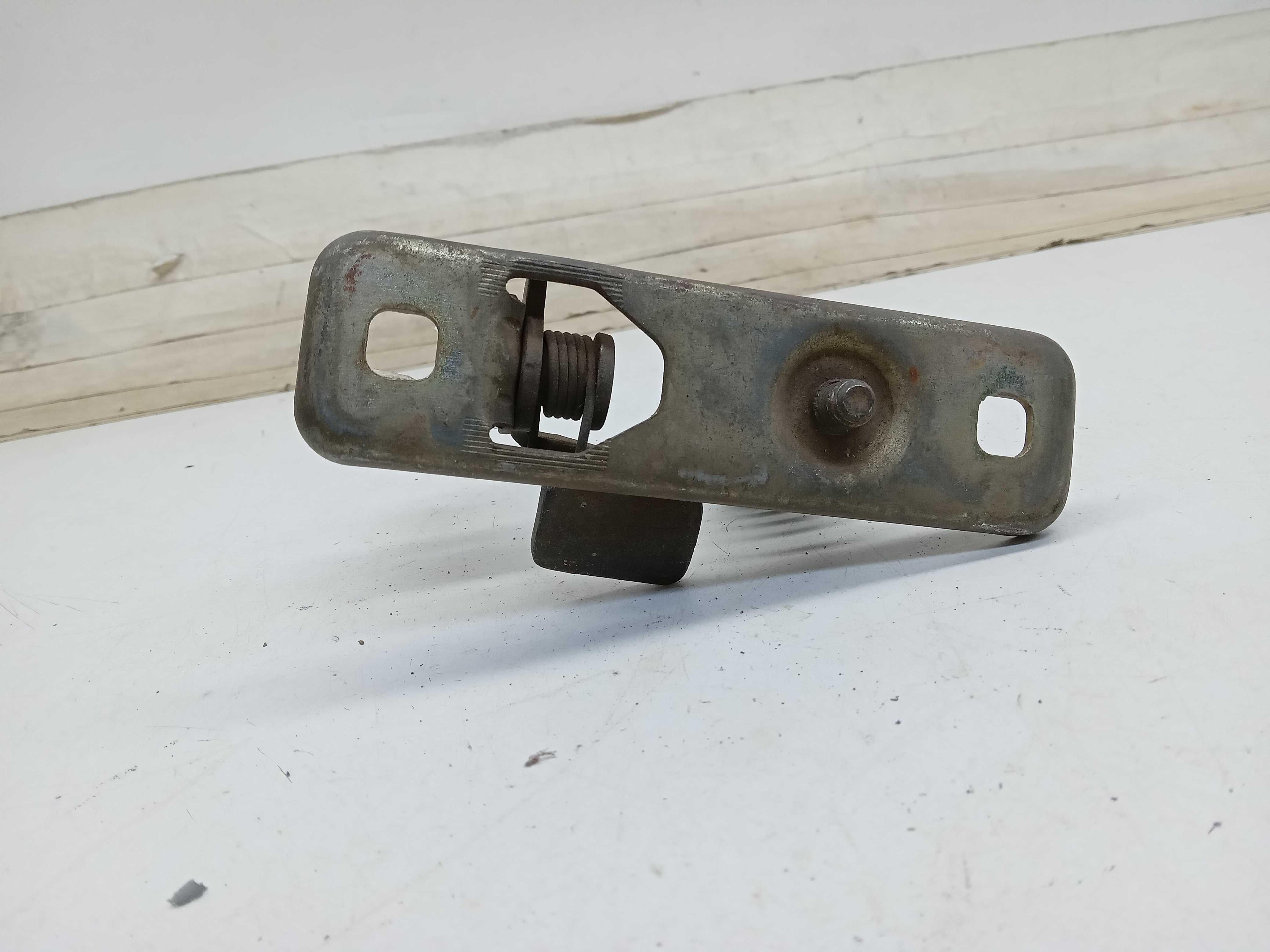 Fechadura superior capo vw gol parati voyage 1980 2