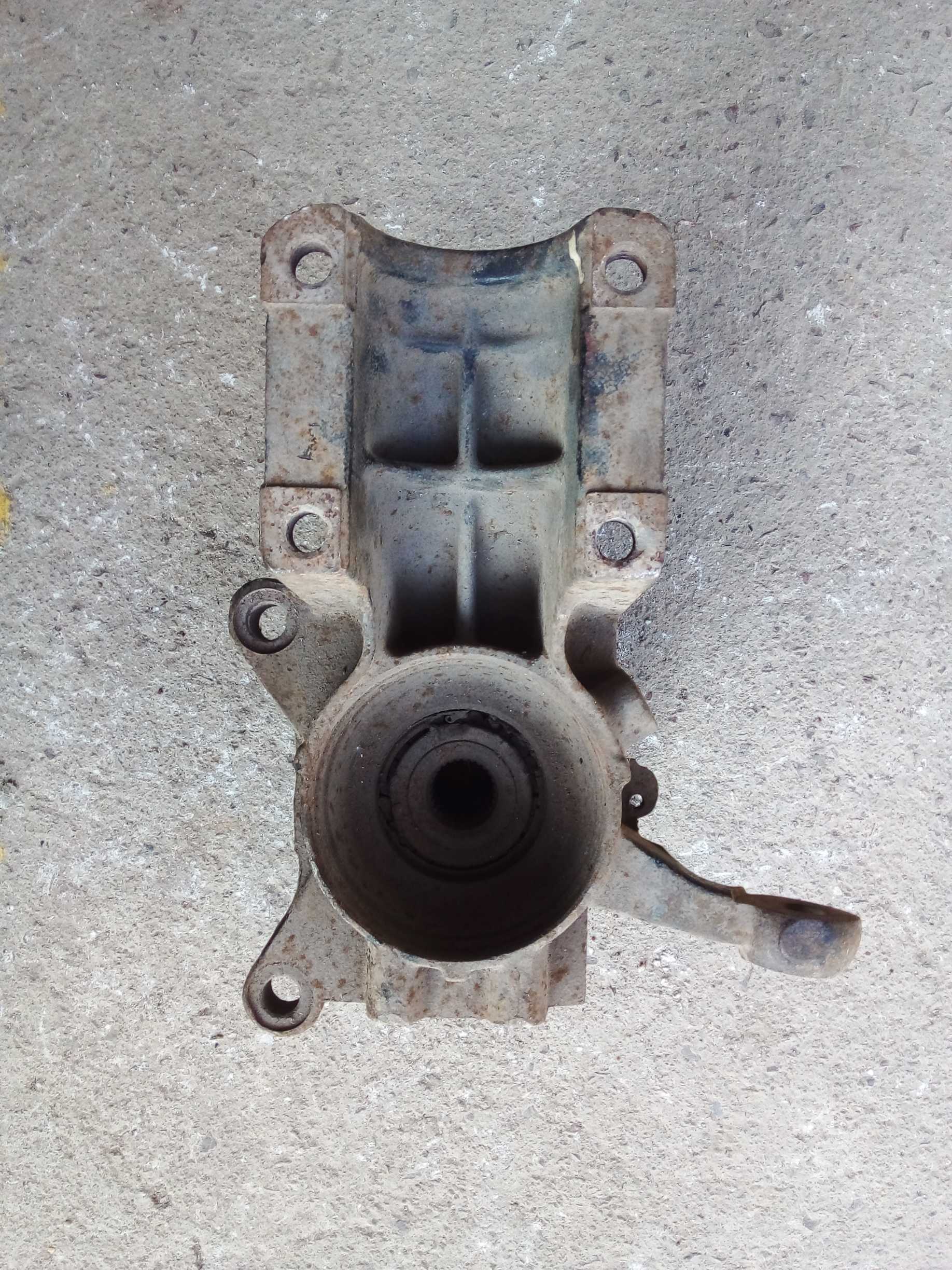 CUBO MONTANTE DIANTEIRO DIREITO DUCATO 2012 1