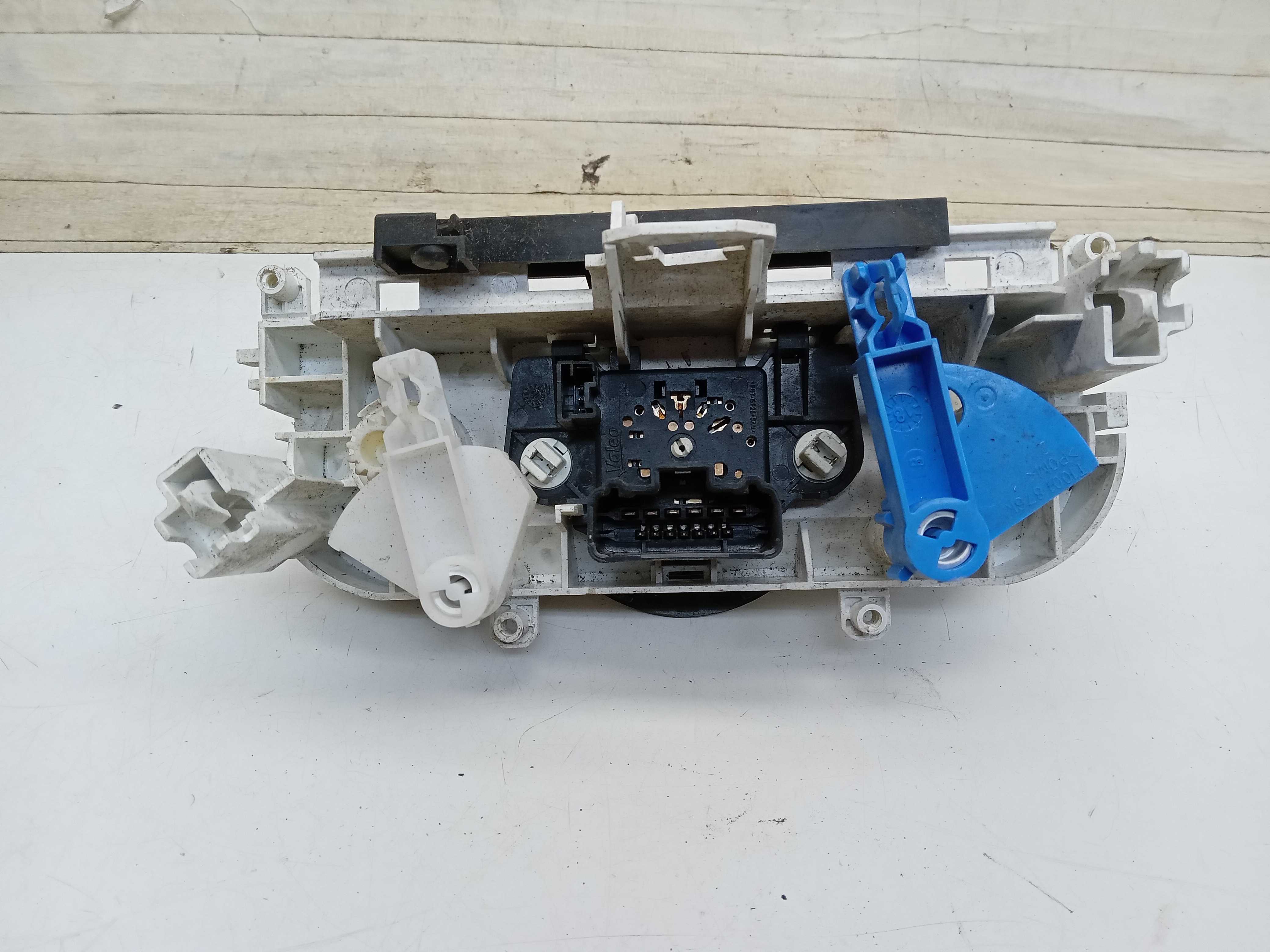 COMANDO AR RENAULT CAPTUR 2020 2
