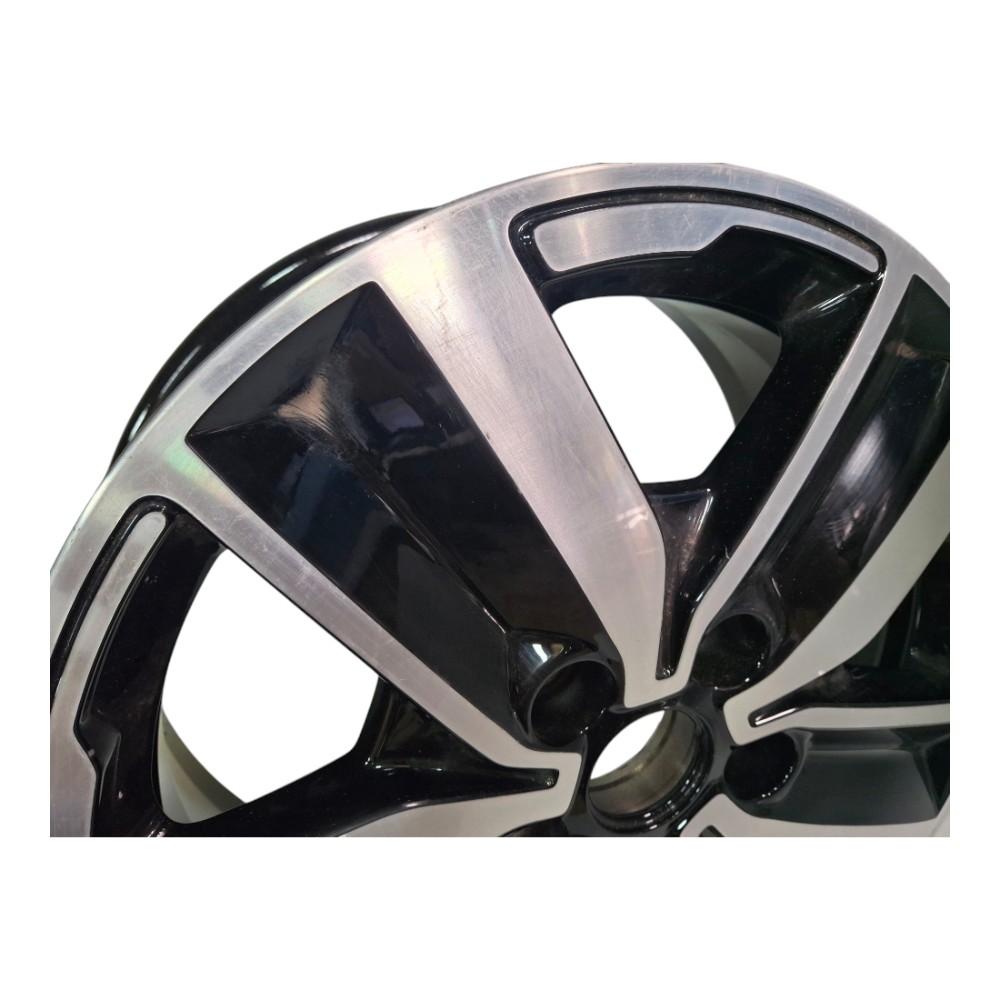 Roda Avulsa Aro 16 Renault Duster Sandstorm Edition Original Preto Diamantada 5