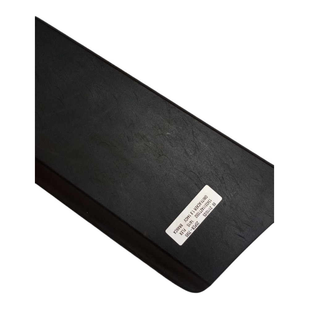 Moldura Porta Traseira Esquerda Gm Tracker Premier 2017 2019 Preto 3
