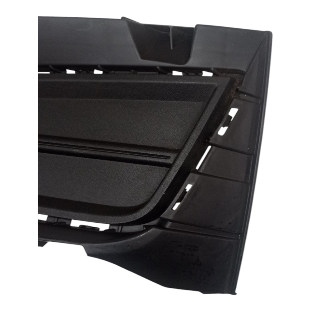 Moldura Farol De Milha Direito Vw Polo Virtus 2018 2019  Preto Direito 2