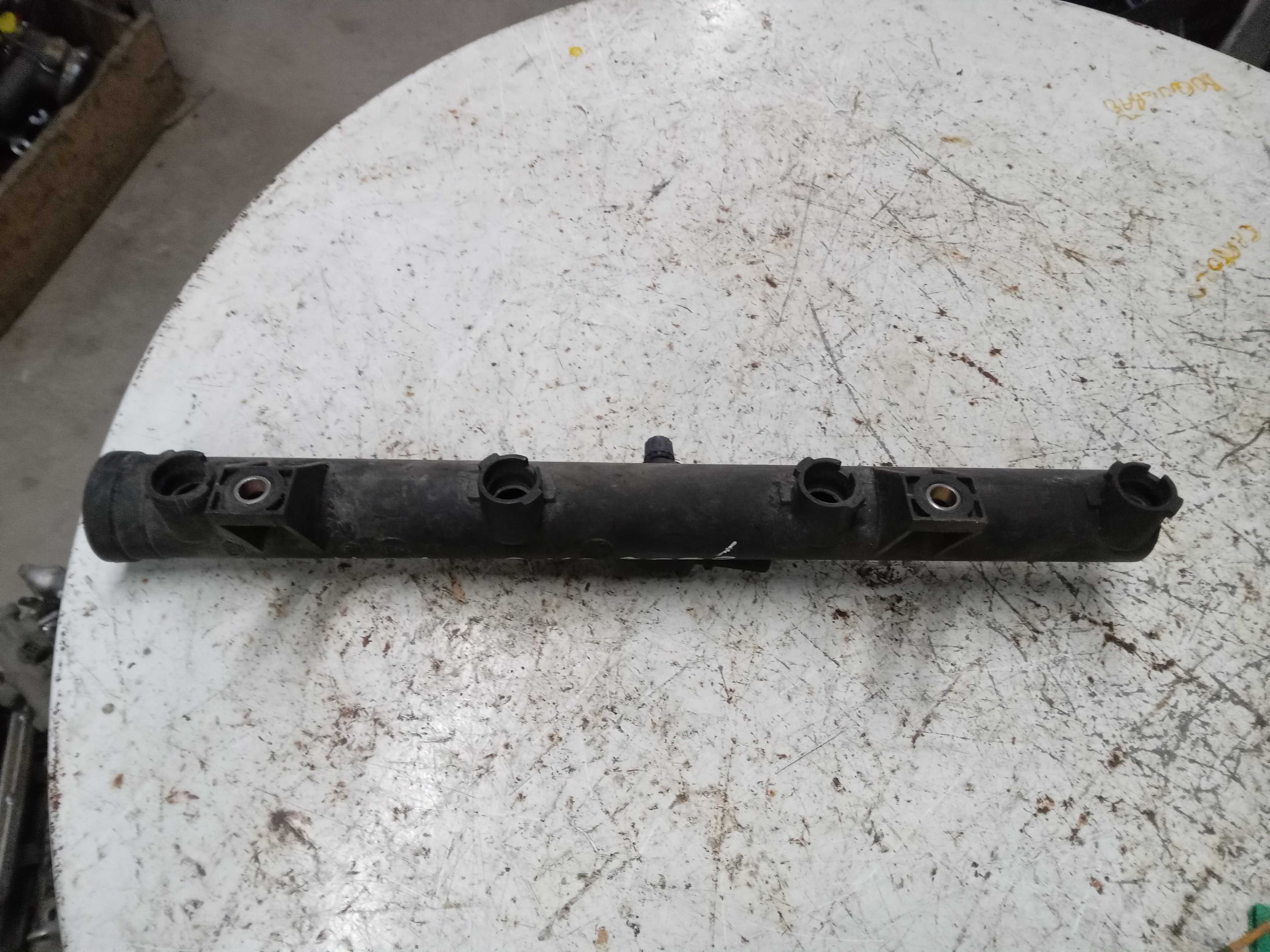 FLAUTA BICO INJEÇÃO CITROEN XSARA PICASSO OU C4 20 16V 3