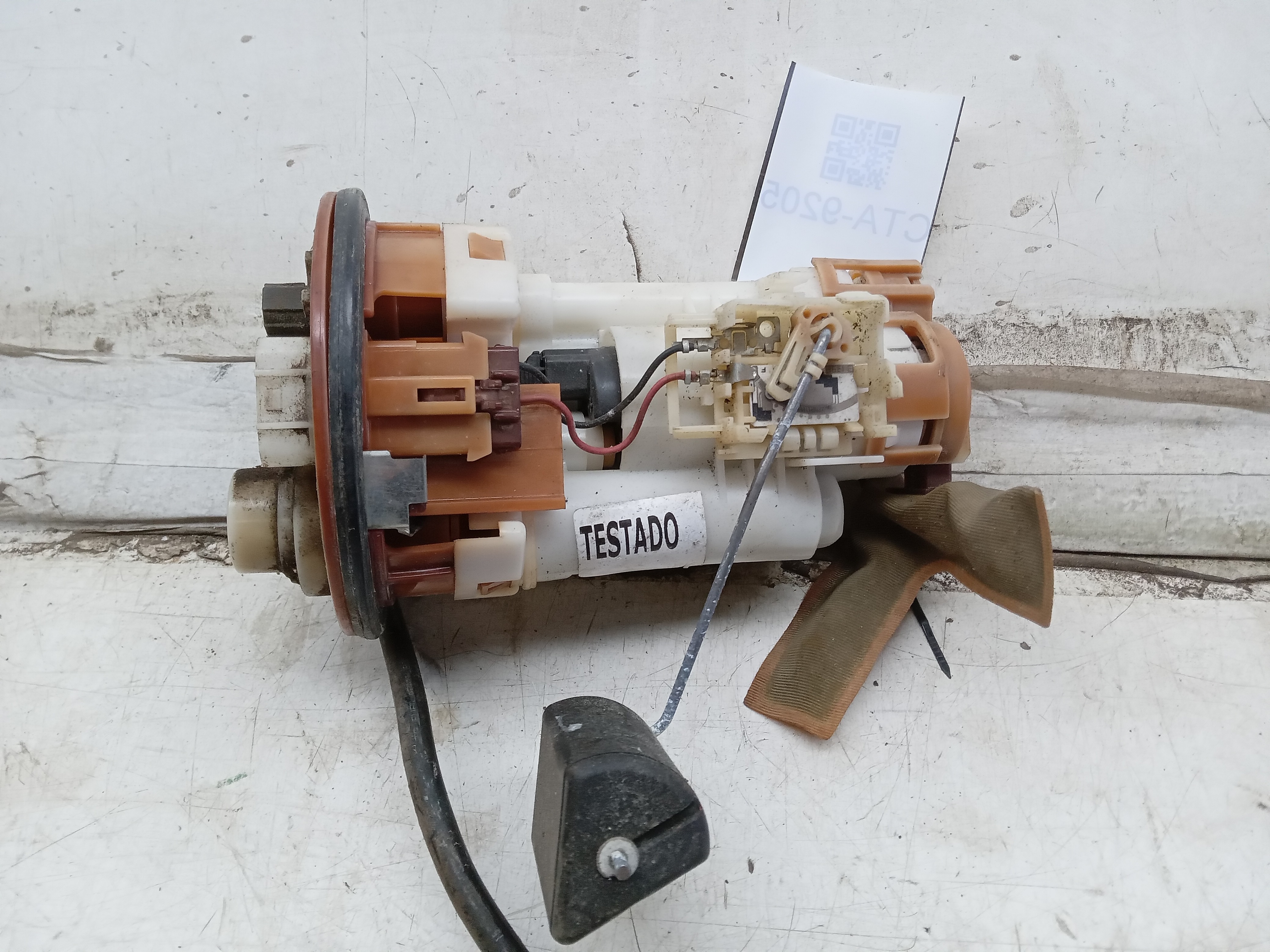 BOMBA COMBUSTIVEL TOYOTA COROLLA 2005 4