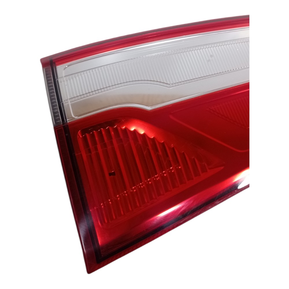 Lanterna Esquerda Da Tampa Traseira Ford Ecosport 2013 2016 Vermelho com Parte Transparente 3