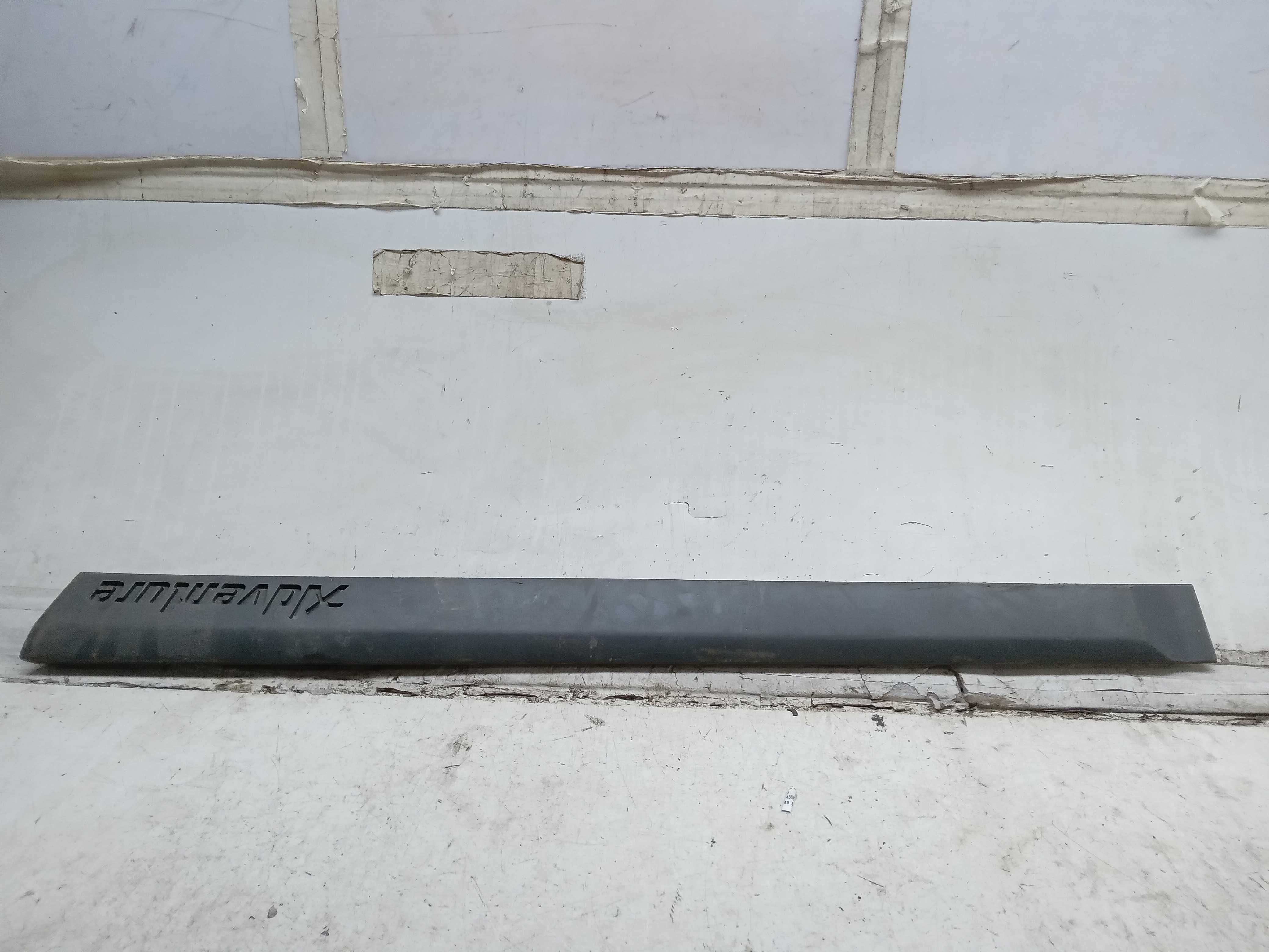 MOLDURA PORTA DIANTEIRA LE FIAT STRADA ADVENTURE 2012 2