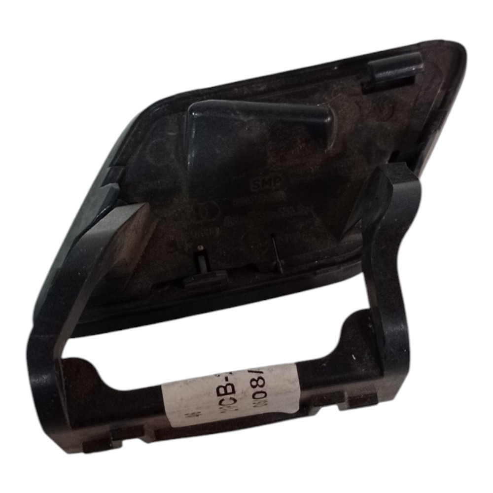 Tampa Esguicho Farol Direito Audi A4 2016  Preto 2
