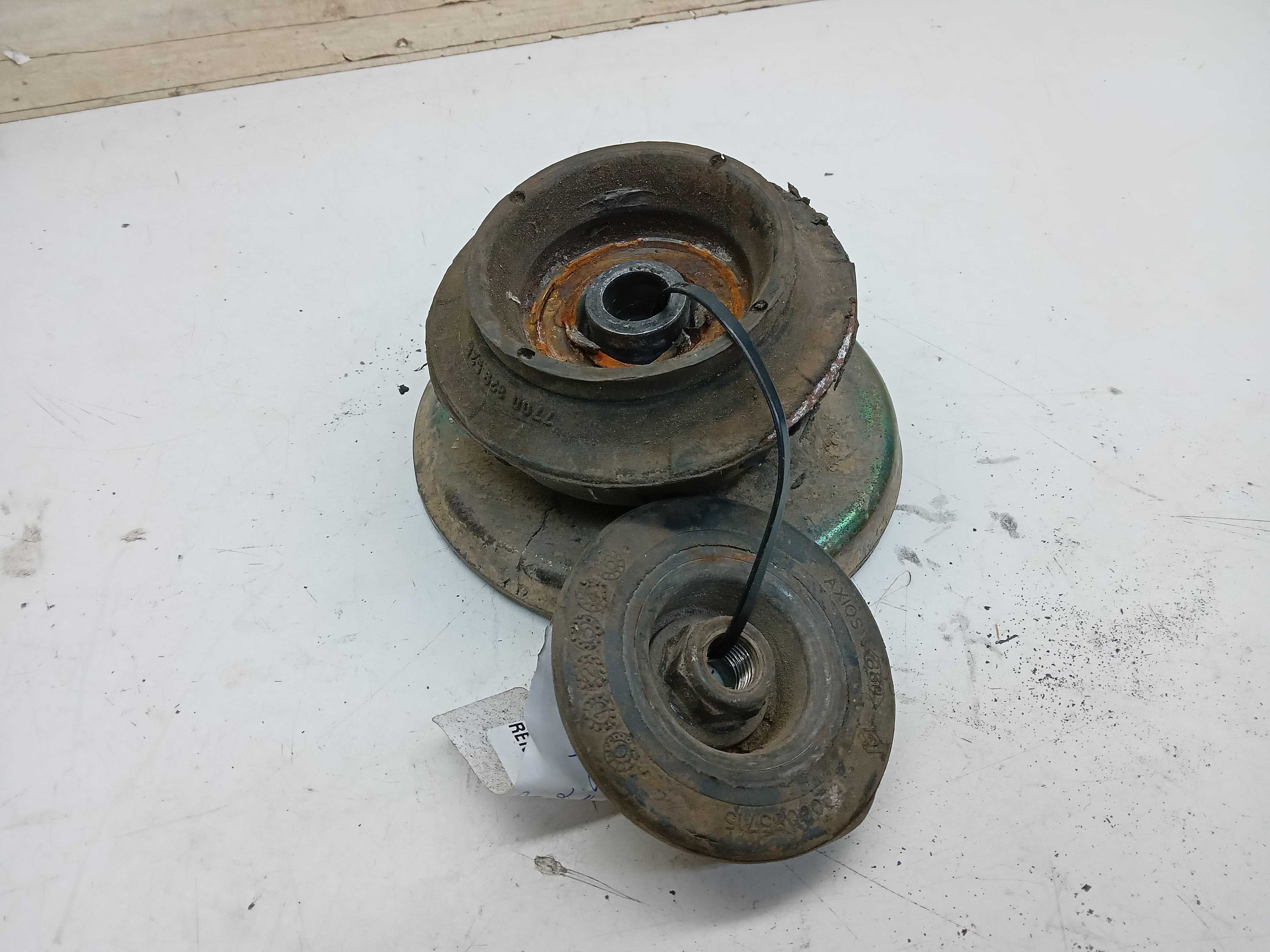COXIM BATENTE AMORTECEDOR SUPERIOR RENAULT CLIO 1