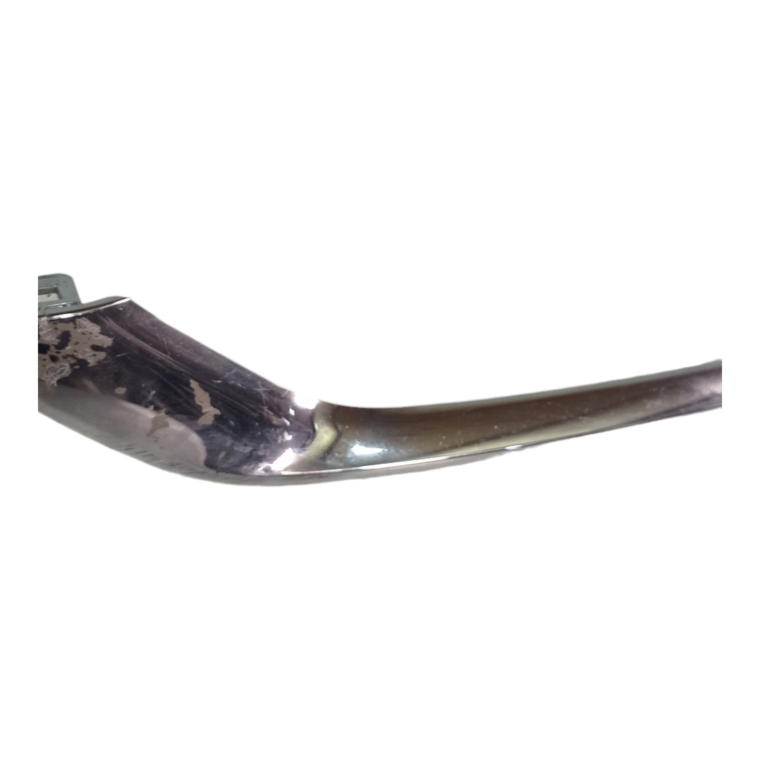 Friso Cromado Moldura Farol Milha Esquerdo Gm Tracker 17 20 4