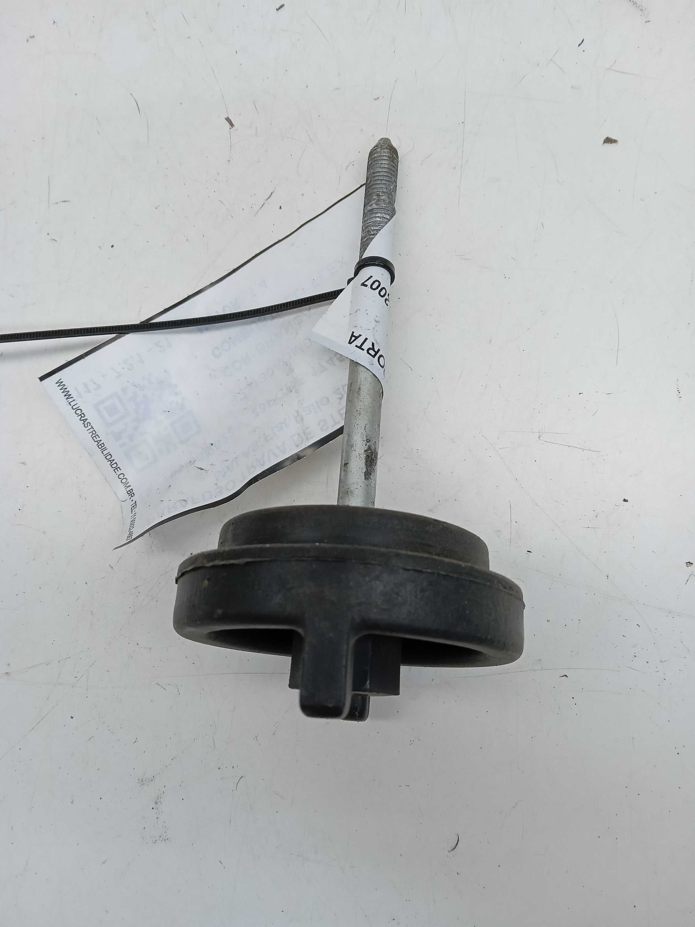 TRAVA ESTEPE PORTA MALAS FIAT PALIO 2007