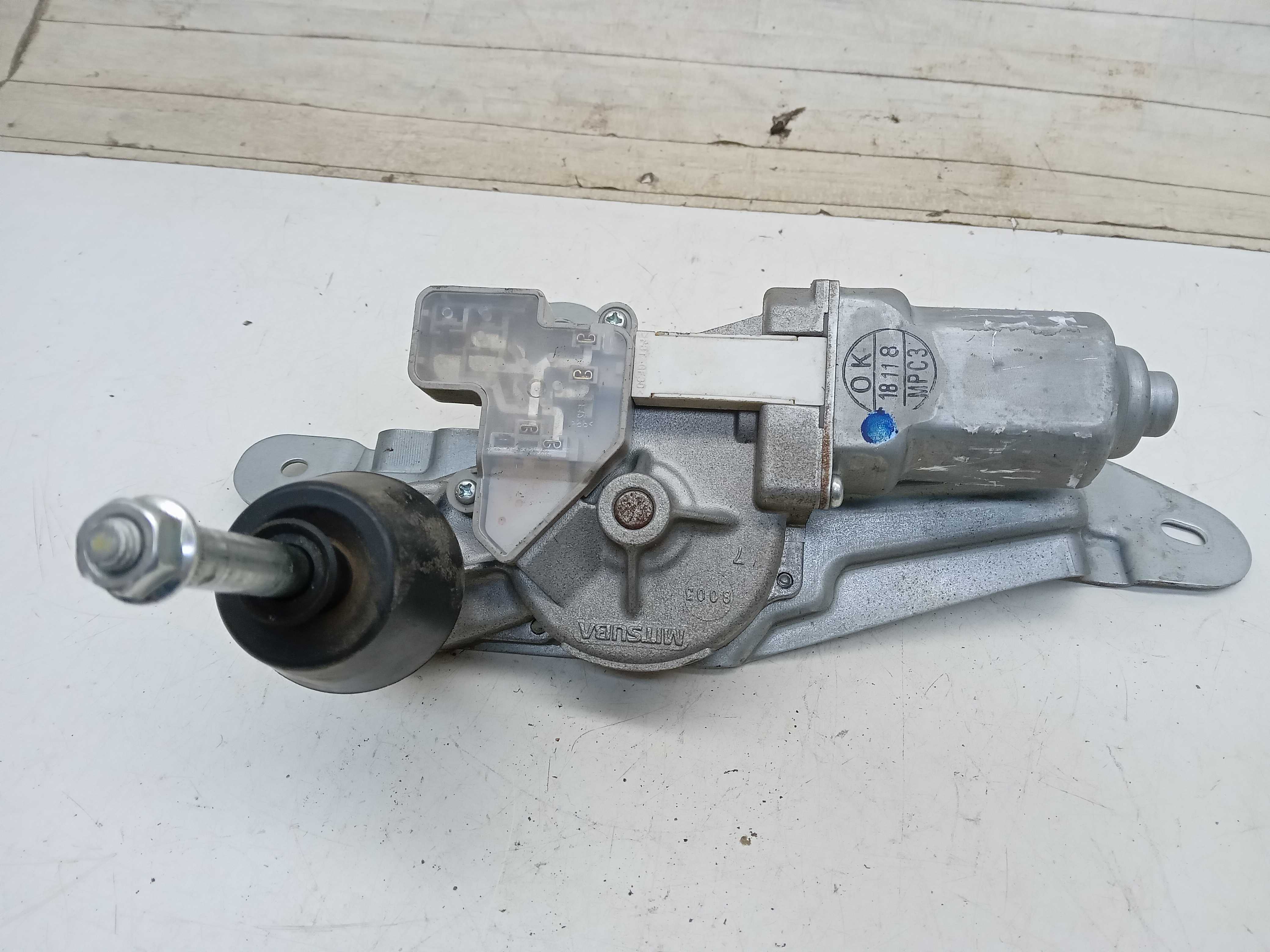 Motor limpador traseiro nissan march 2010 a 2020 2