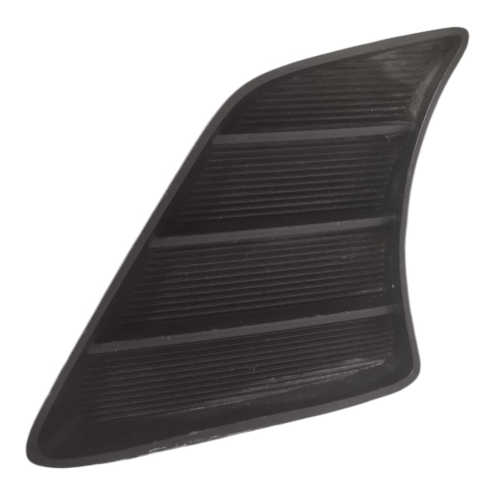 Moldura Farol Milha Esquerdo Parachoque Diant Hilux Srv 2015 2