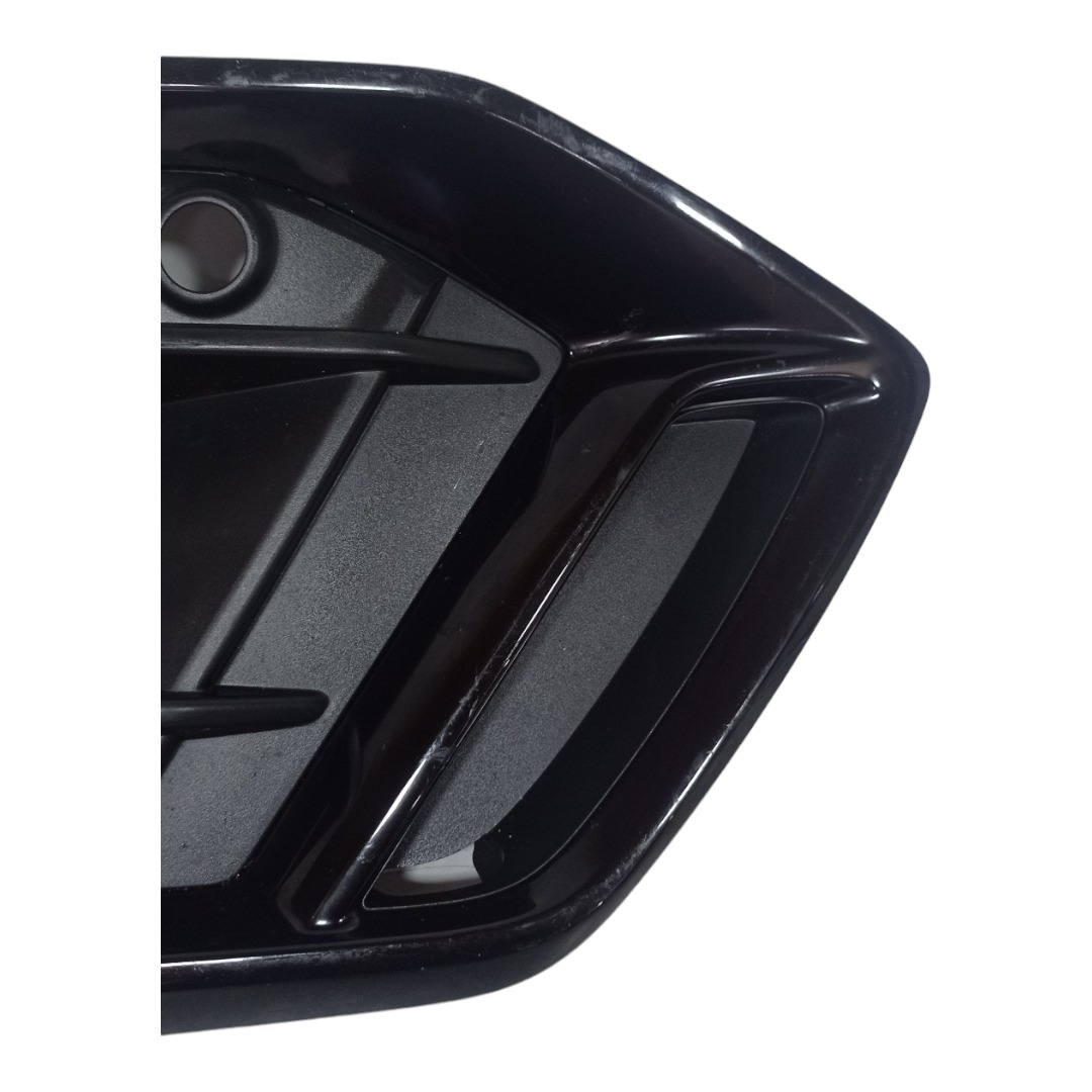 Moldura Farol De Milha Esquerdo Audi Q5 2021 A 2023 3