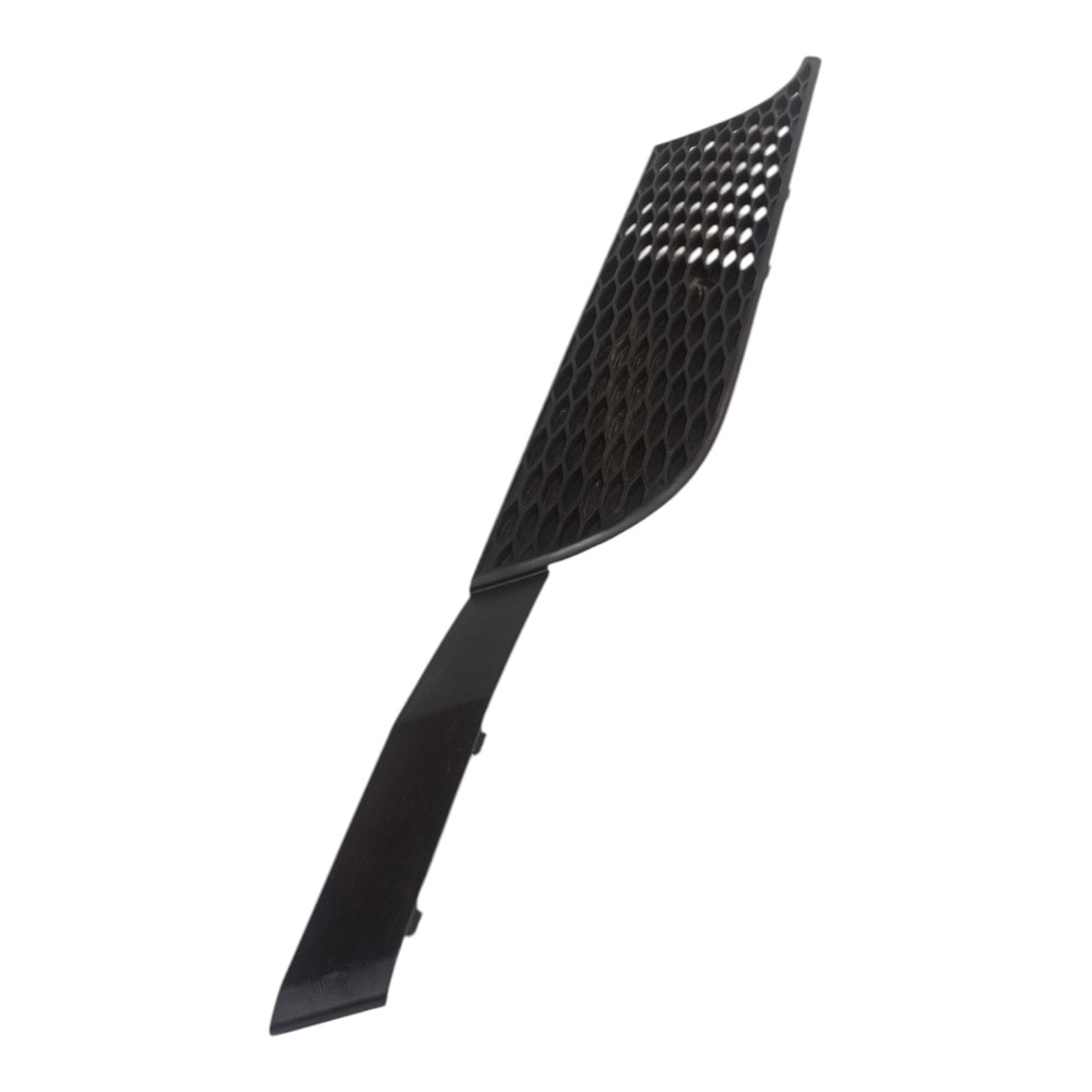 Friso Inferior Direito Grade Mercedes Axor Original Preto