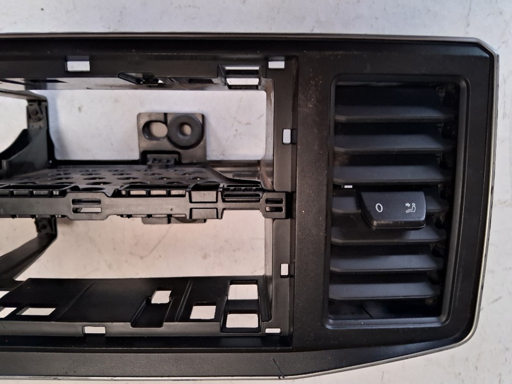 Acabamento Painel Radio Vw Delivery 23b857725 3