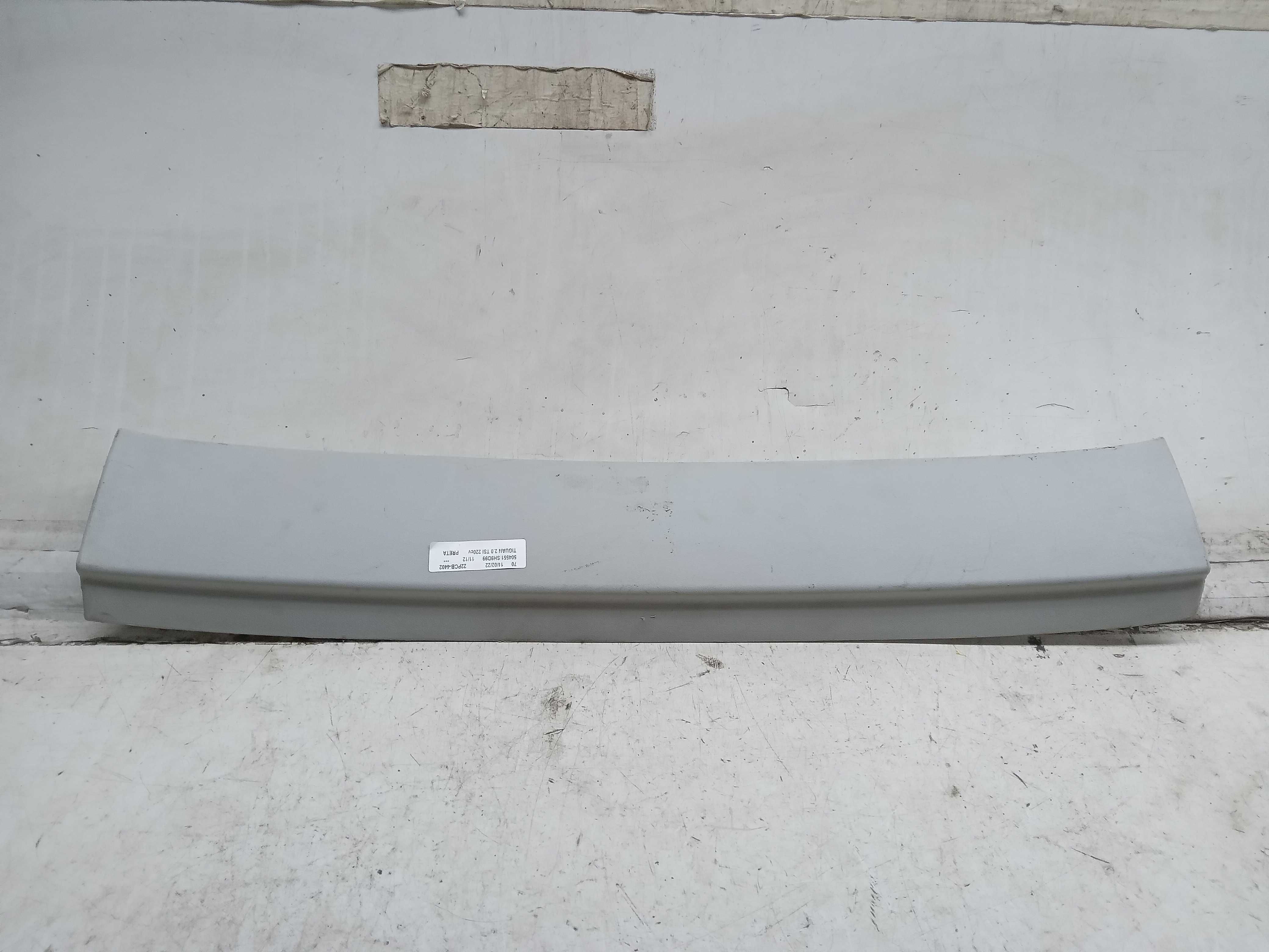 MOLDURA ACABAMENTO TETO TRASEIRO VW TIGUAN 2011 1