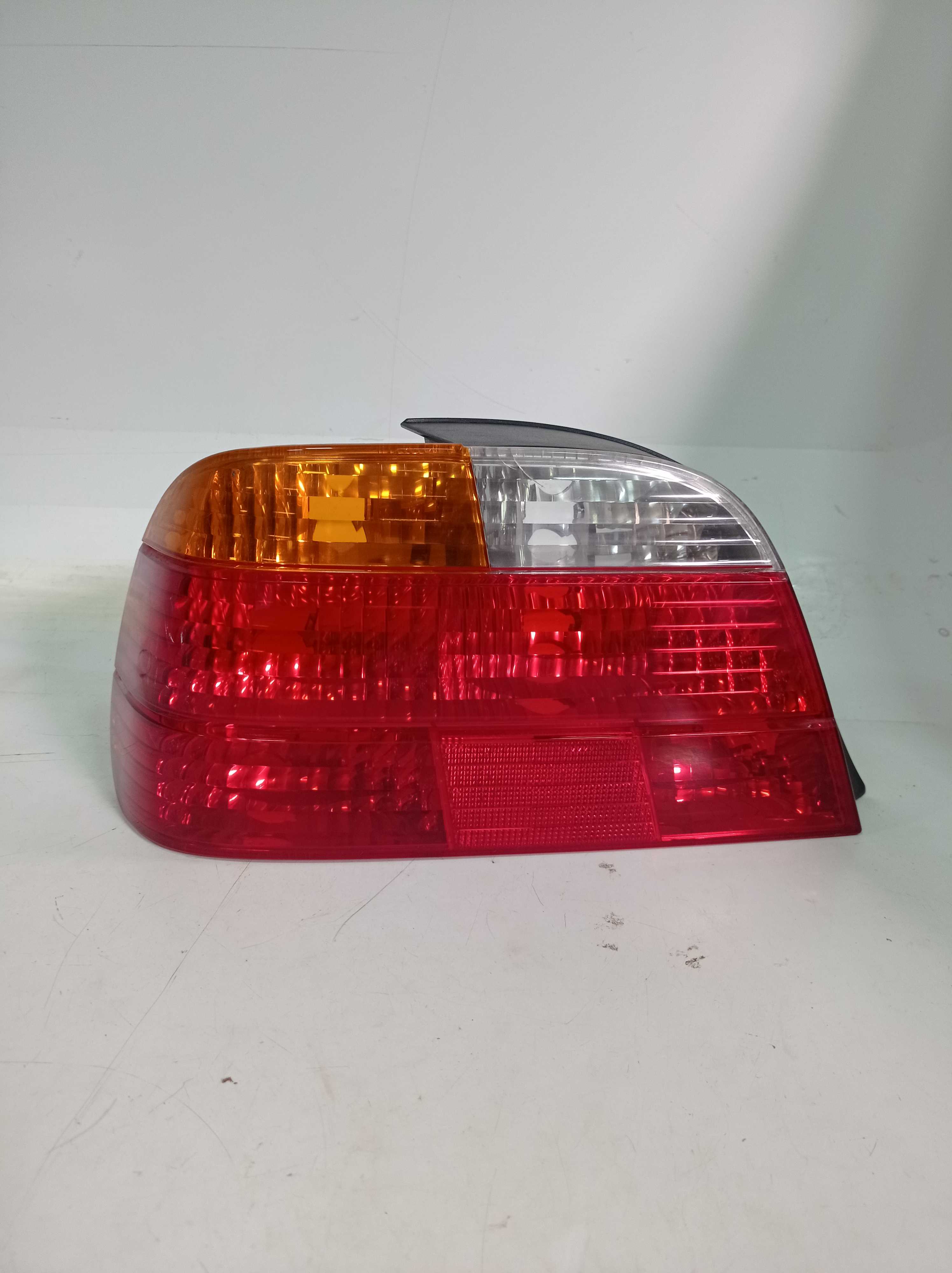 LANTERNA TRASEIRA ESQUERDA BMW 325 328 1992 A 1998 1