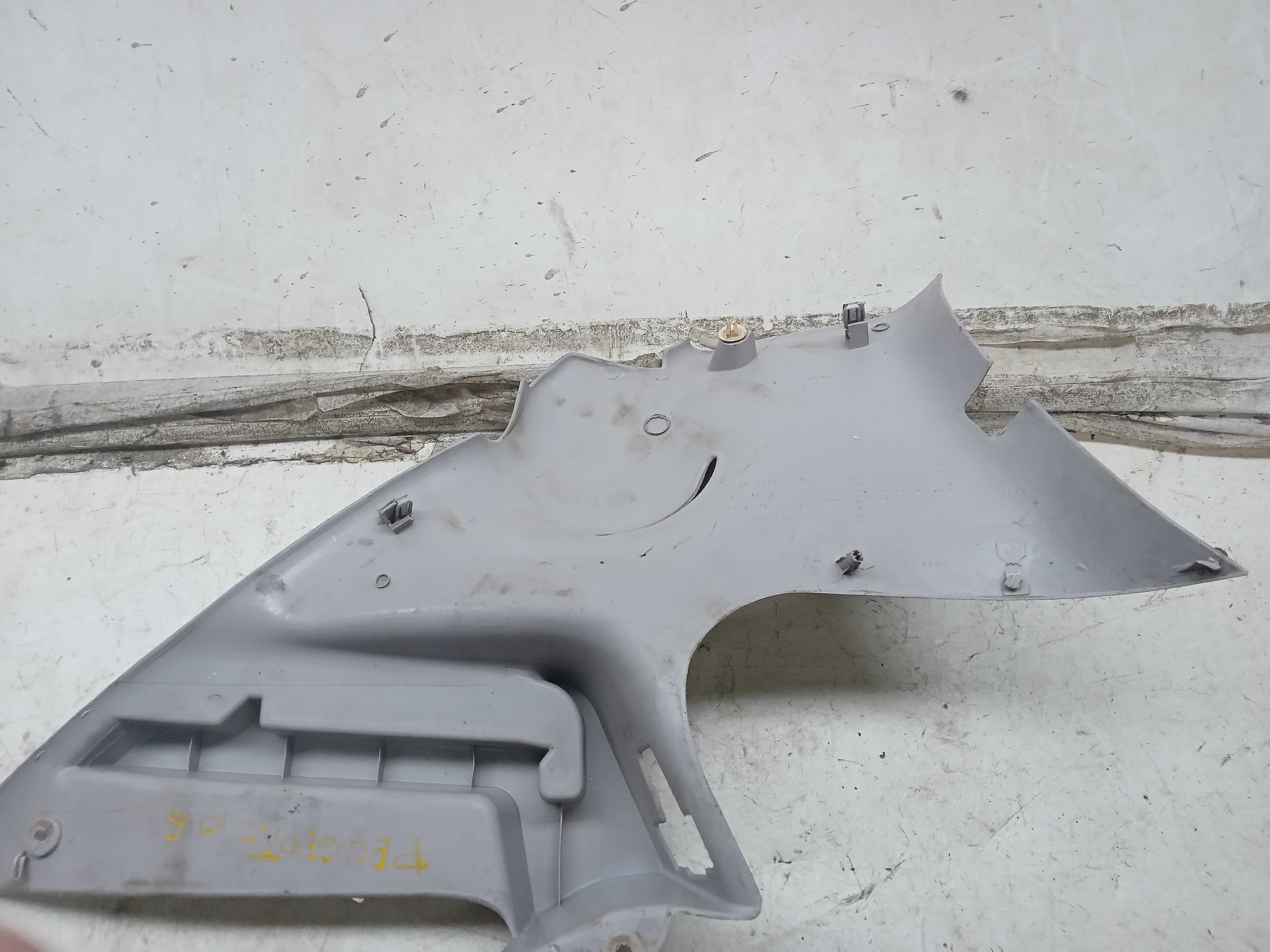 MOLDURA ACABAMENTO SUPORTE BAGAGITO LD PEUGEOT 206