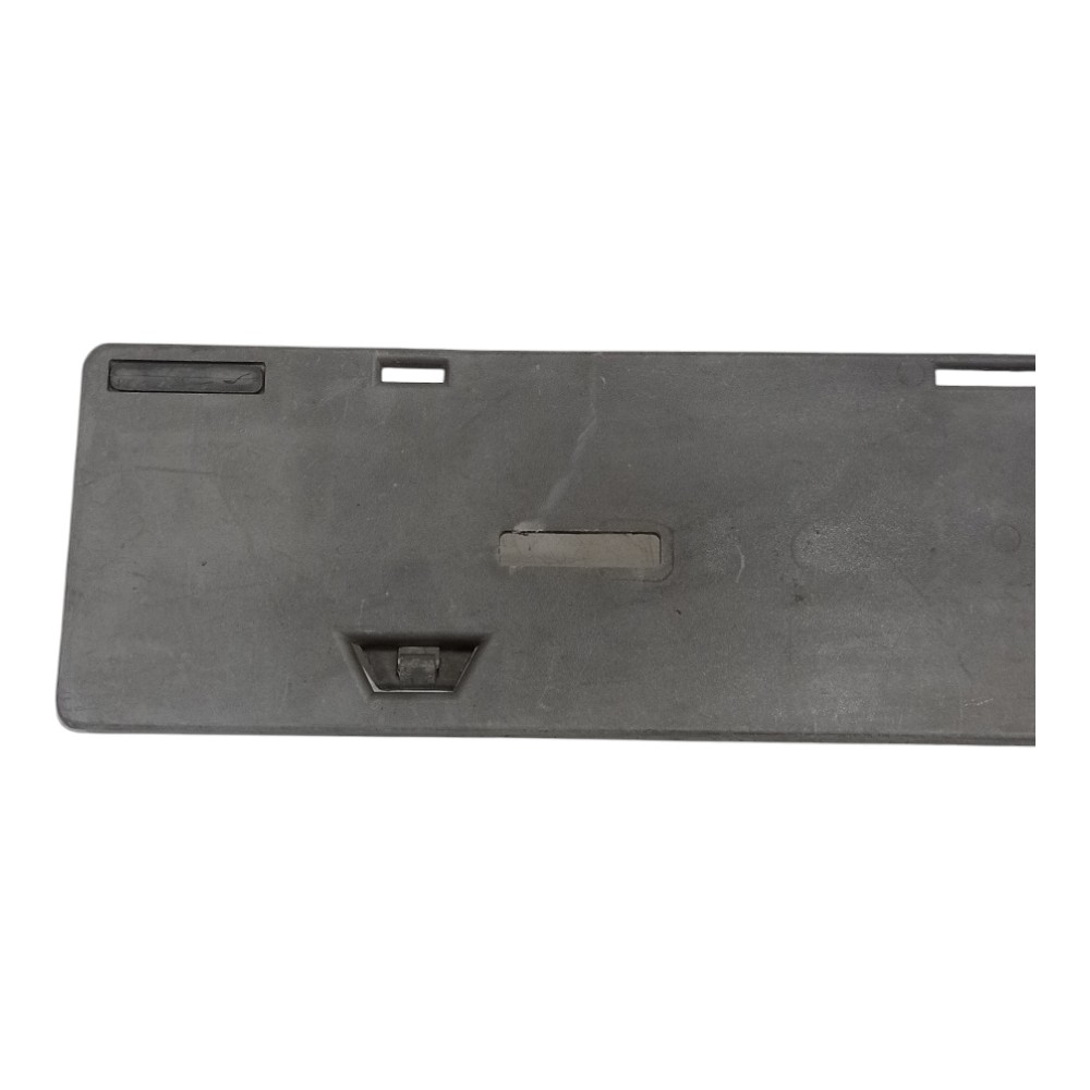 Suporte Placa Cinza Mercedes Benz Atego Para Pintura 3