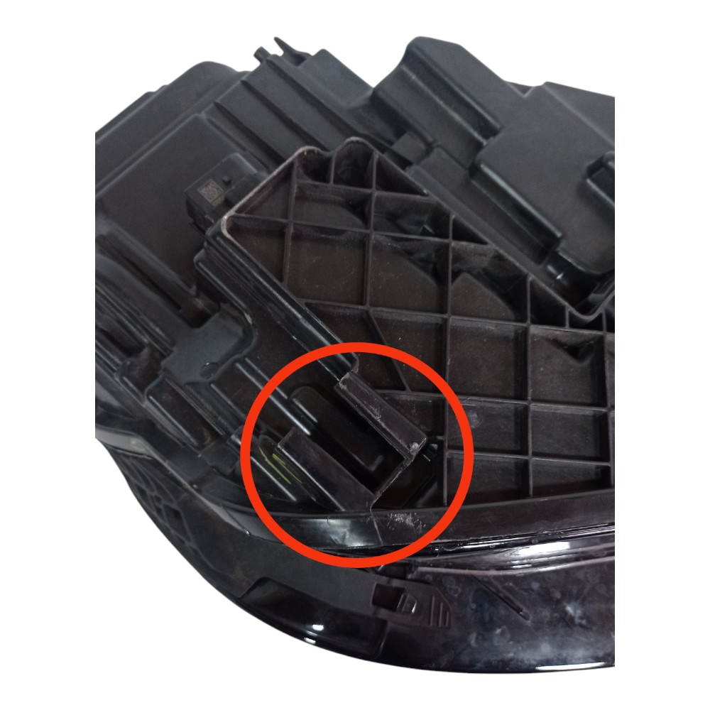 Farol Esquerdo Audi Q5 2021 2022 2023 Para Recuperar 7