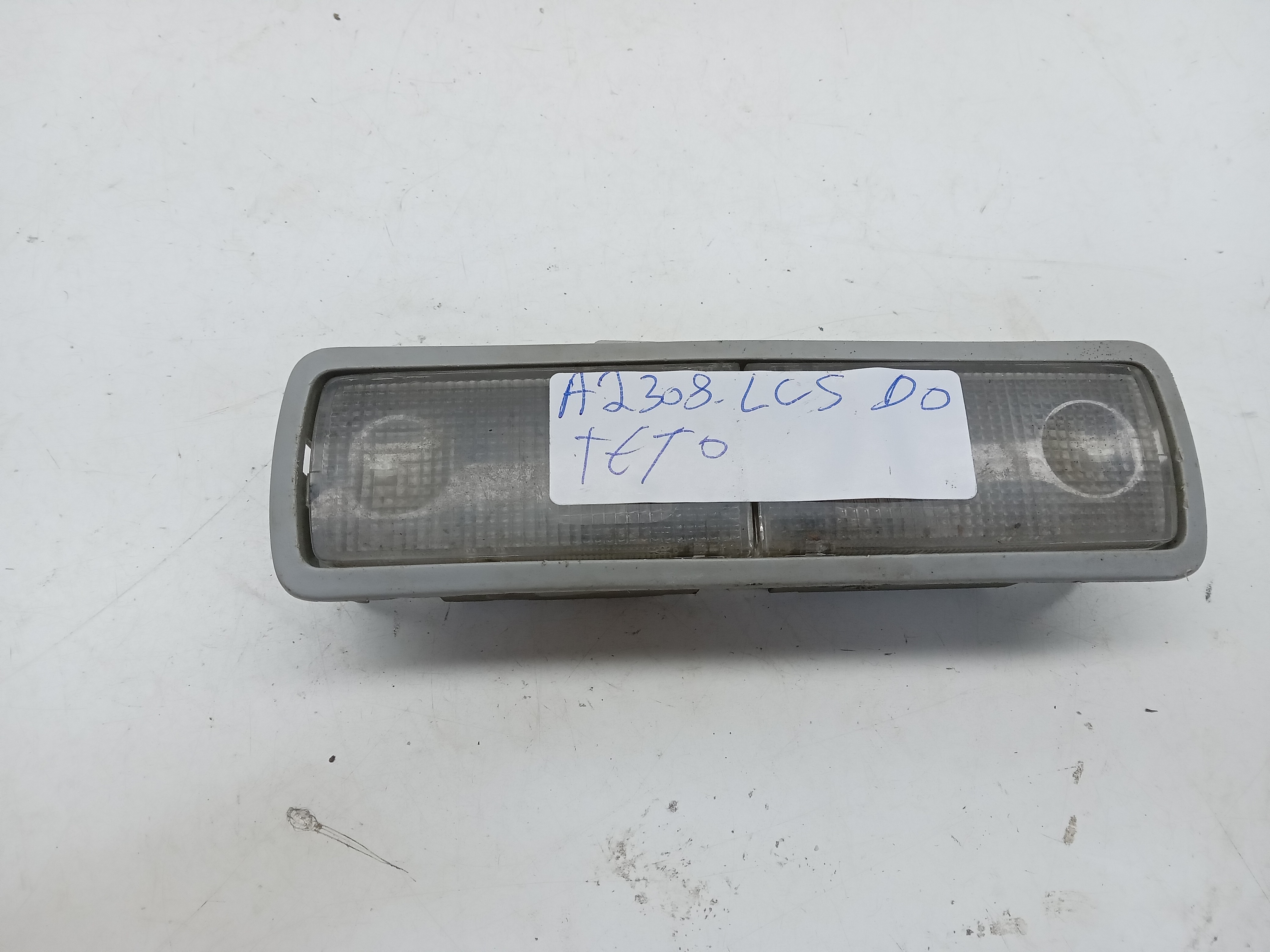 LUZ CORTESIA TETO HONDA FIT 2004 1