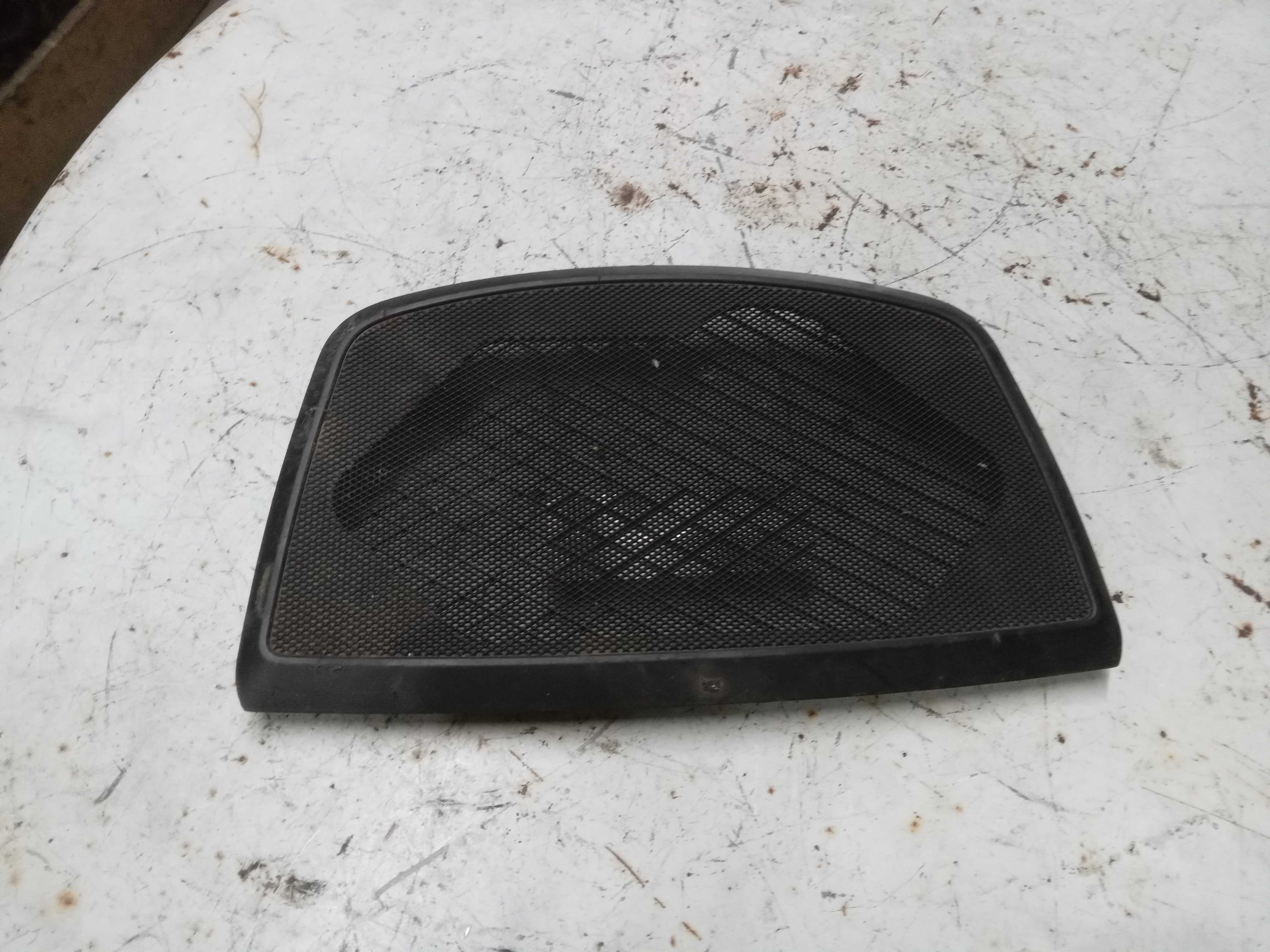 ACABAMENTO DO ALTO FALANTE CENTRAL PAINEL BMW 320I 2018 1