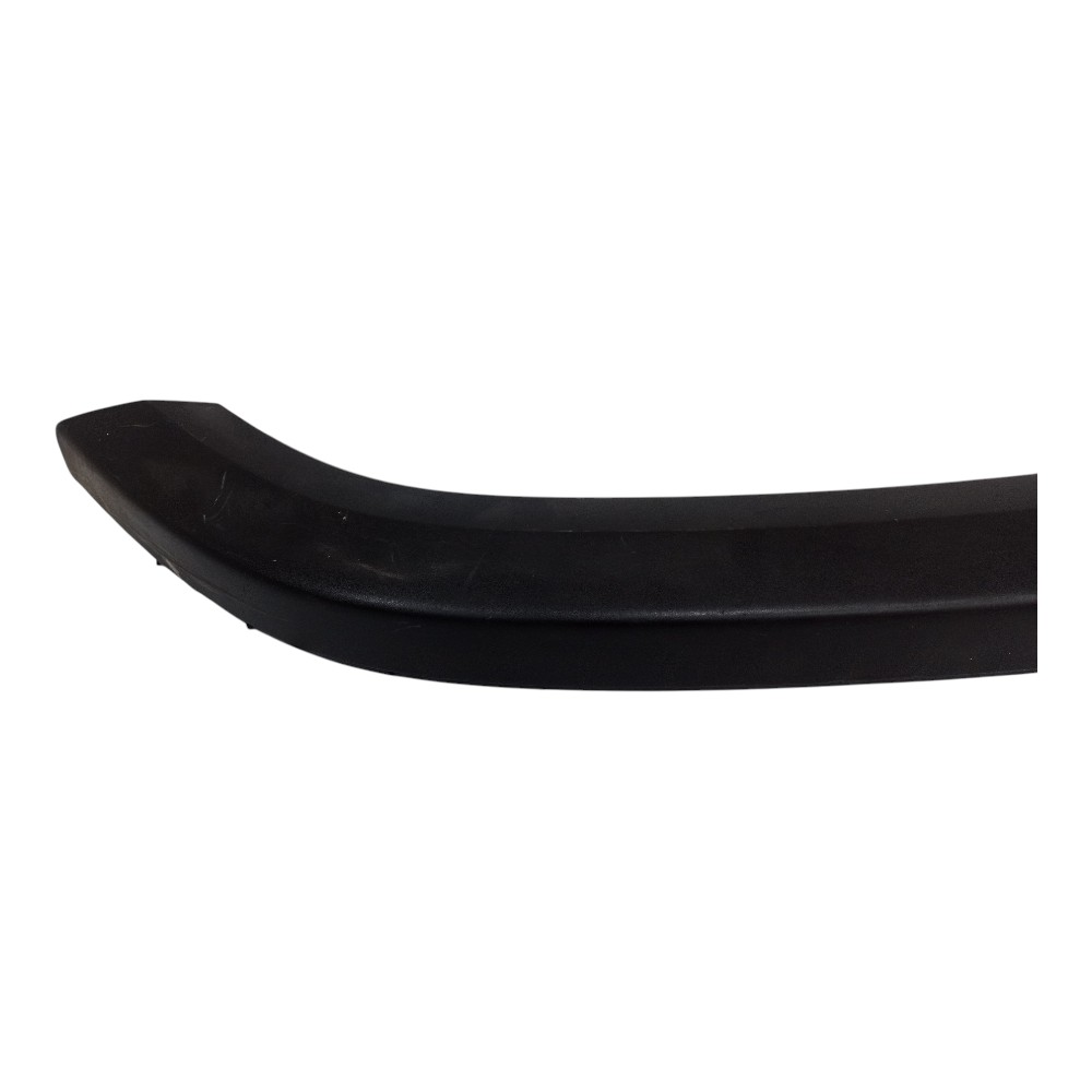 Moldura Sup Central Preta Paralama Direito Scania Série 7 3