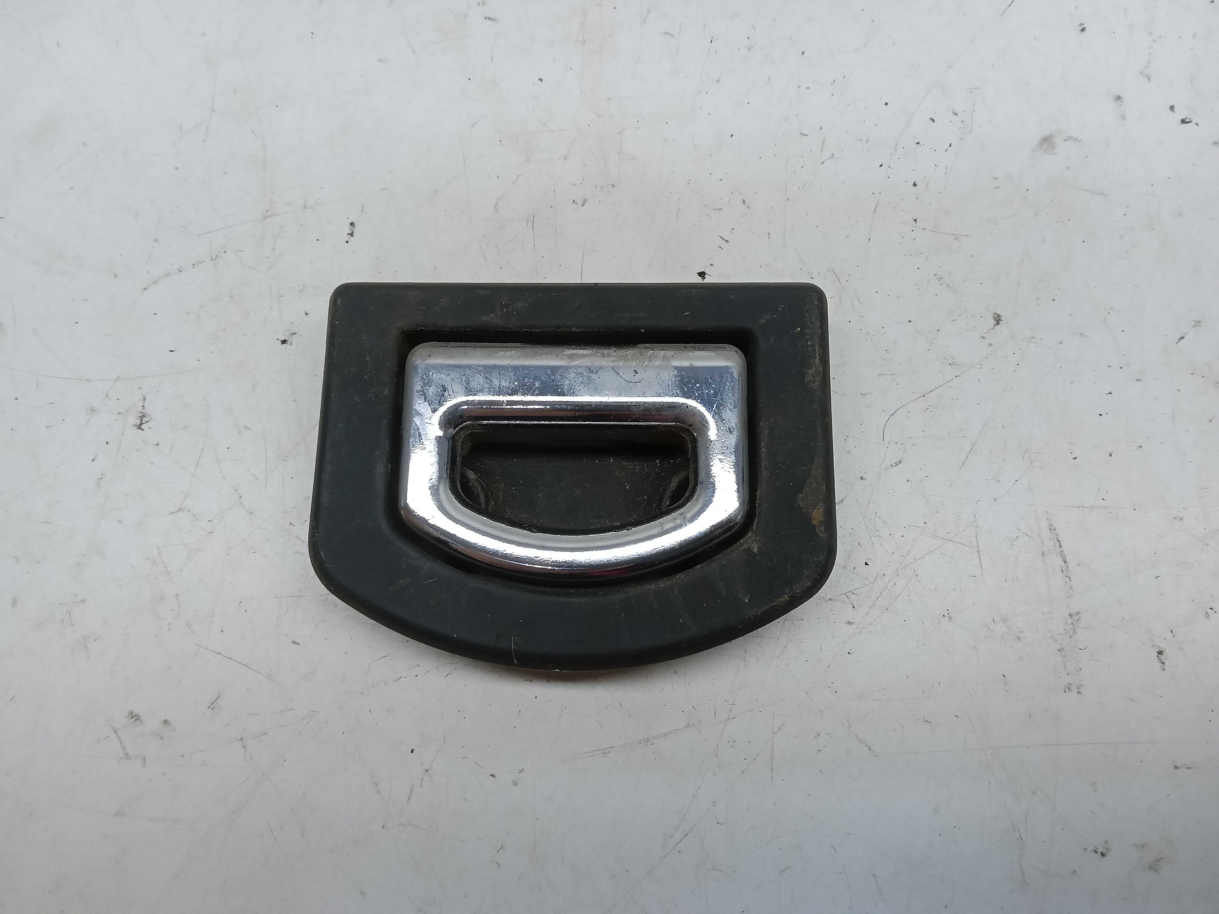 GANCHO ALÇA PORTA MALAS AUDI A3