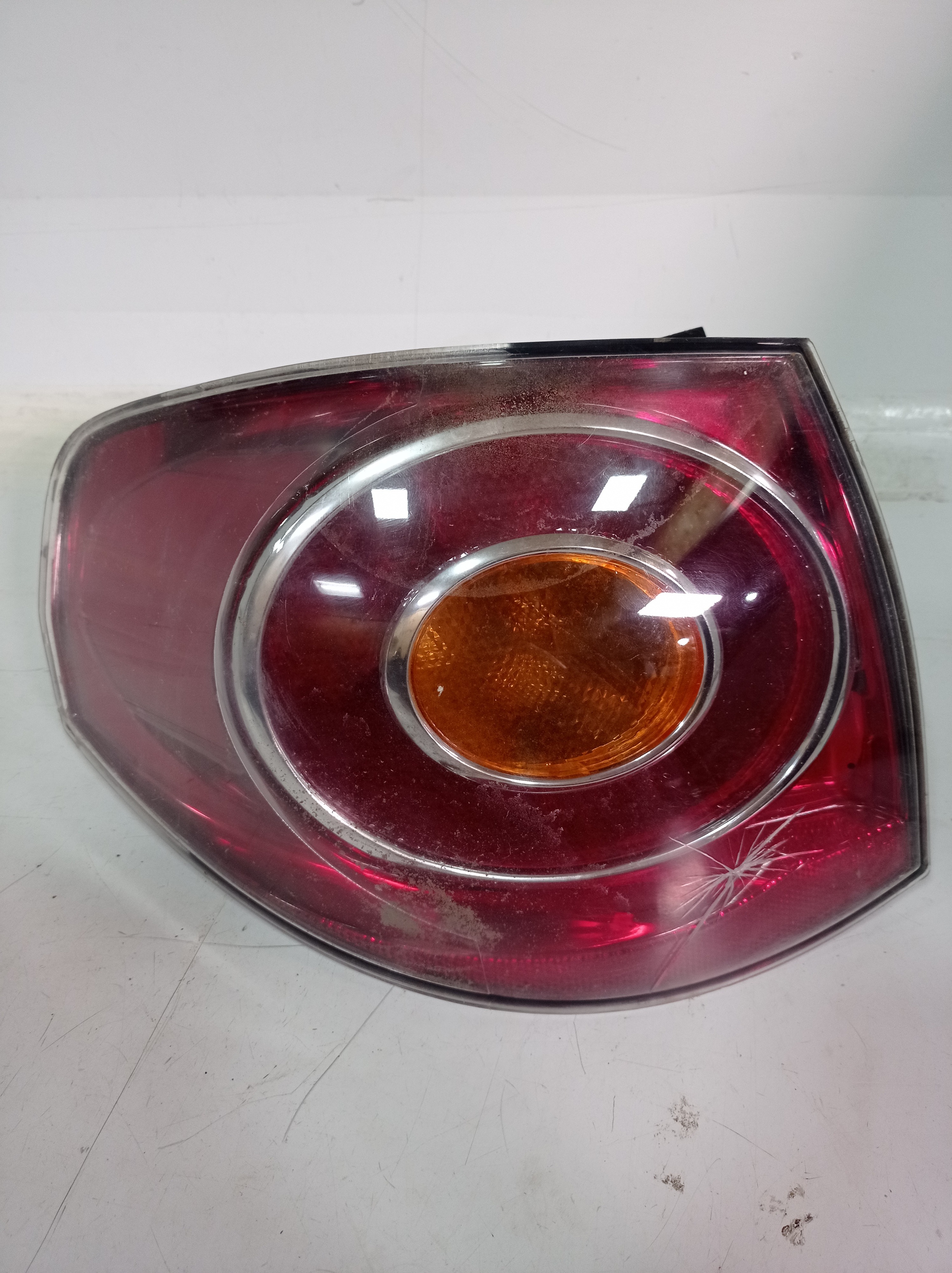 LANTERNA TRASEIRA CANTO ESQUERDA VW SPACEFOX 2006 A 2010 2