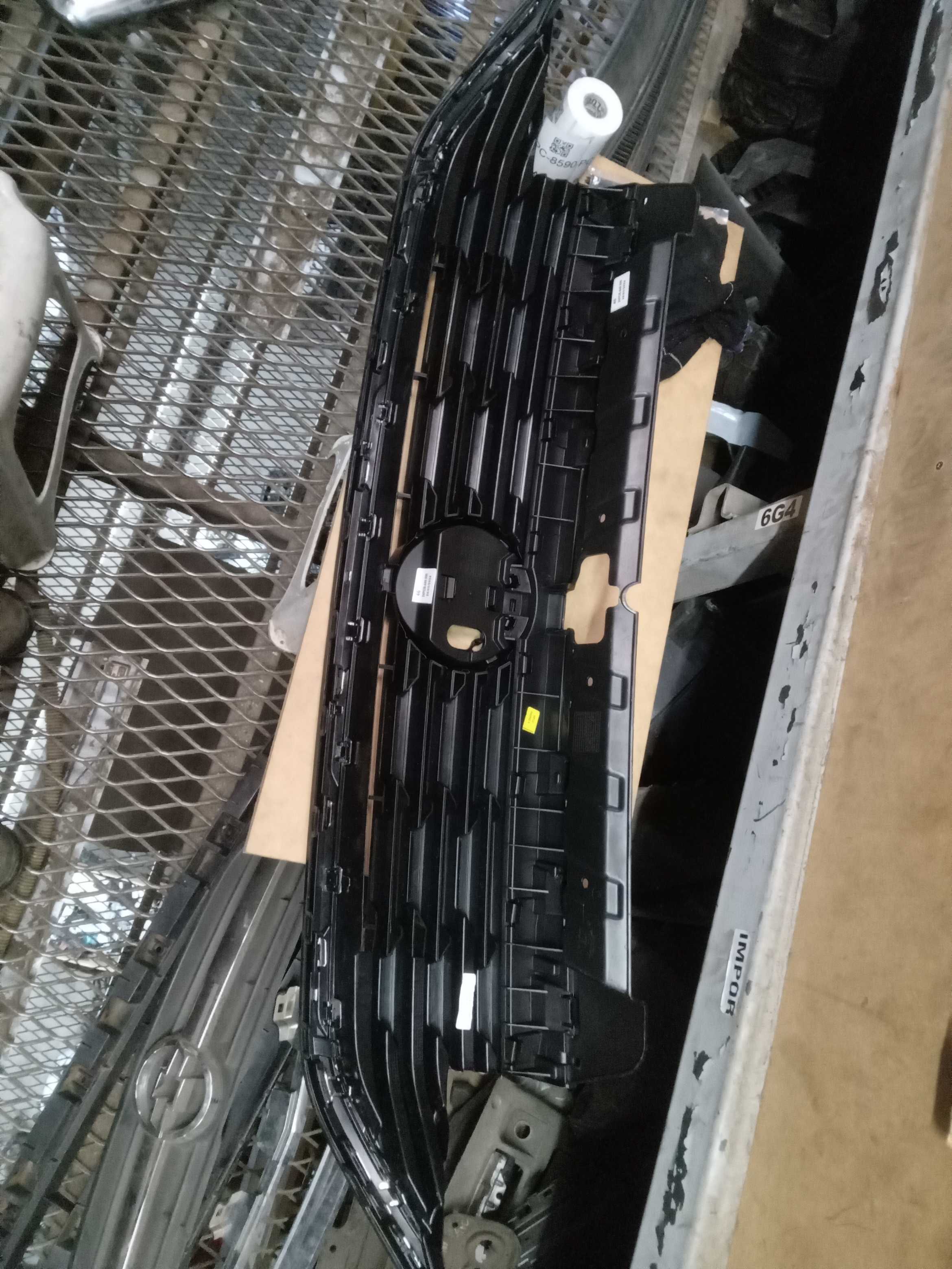 GRADE FRONTAL VW TCROSS 2019